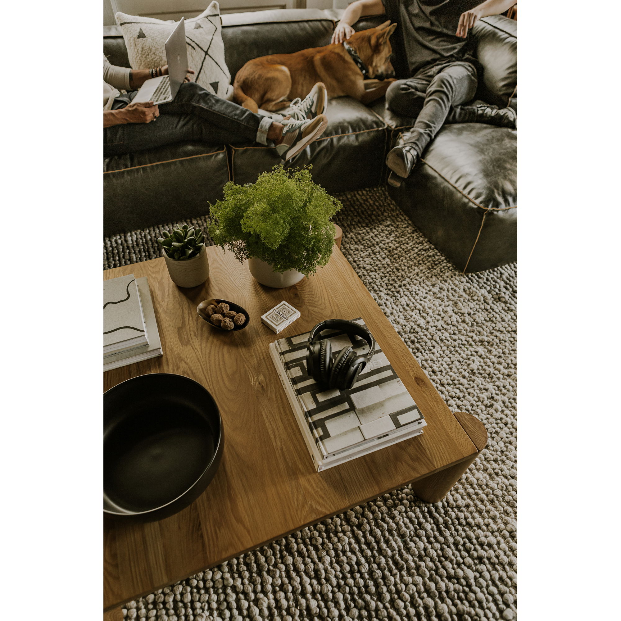 Post Coffee Table White Oak large image 