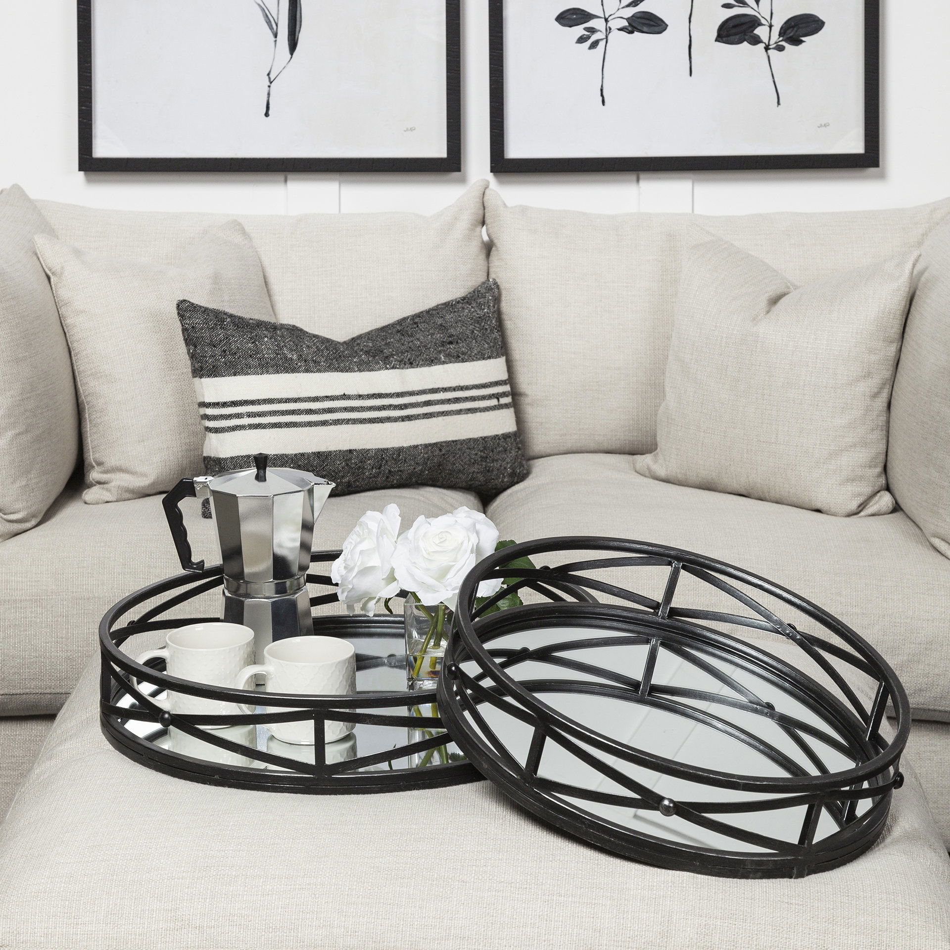 Piers (Set of 2) Black Metal Mirrored Round Trays, Decorative Tray by Mercana, 22" length x 22.05" width x 4.13" height View 2