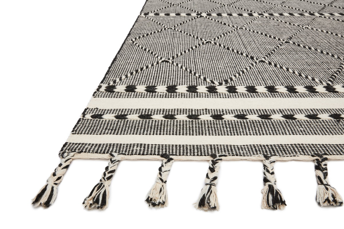 Loloi Sawyer Rug, 5' length x 7'6" width View 4
