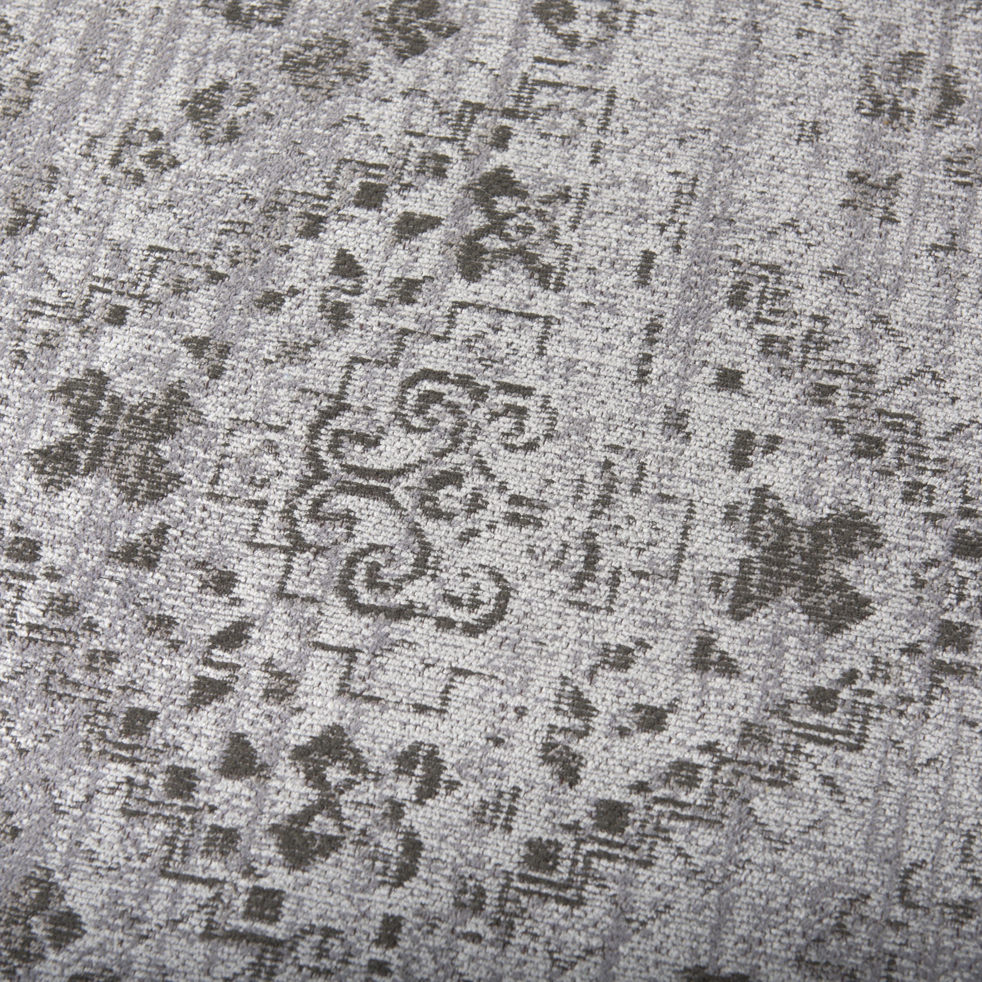Kaiya  8 x 10 Rug large image 