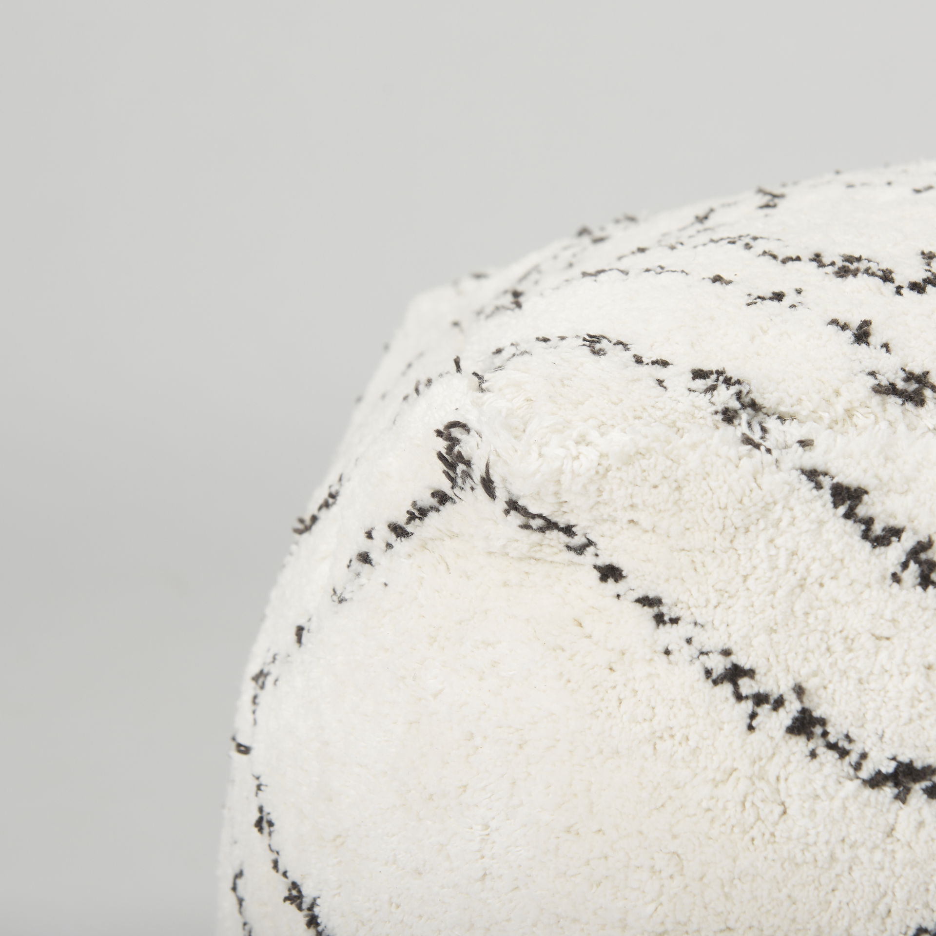 Tapir Beige Cotton Argyle Pattern Square Pouf, Ottoman by Mercana, 17.72" length x 17.72" width x 17.72" height View 8