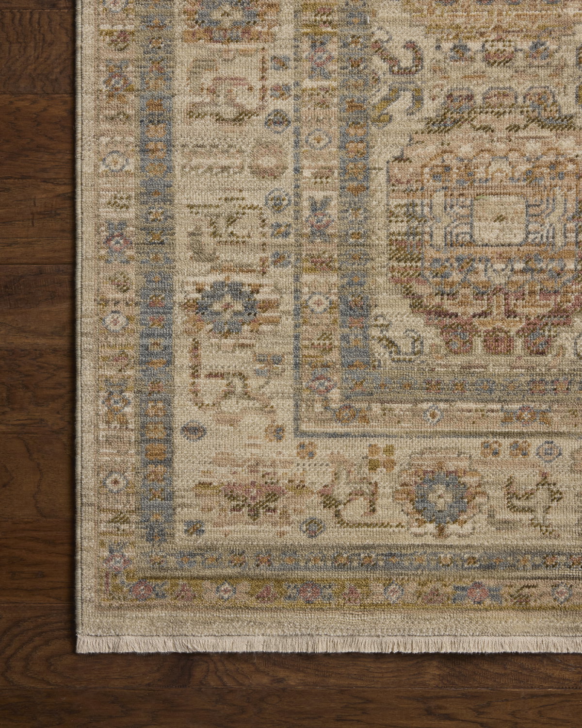 Loloi Reign Rug, 7'9" length x 7'9" width View 8