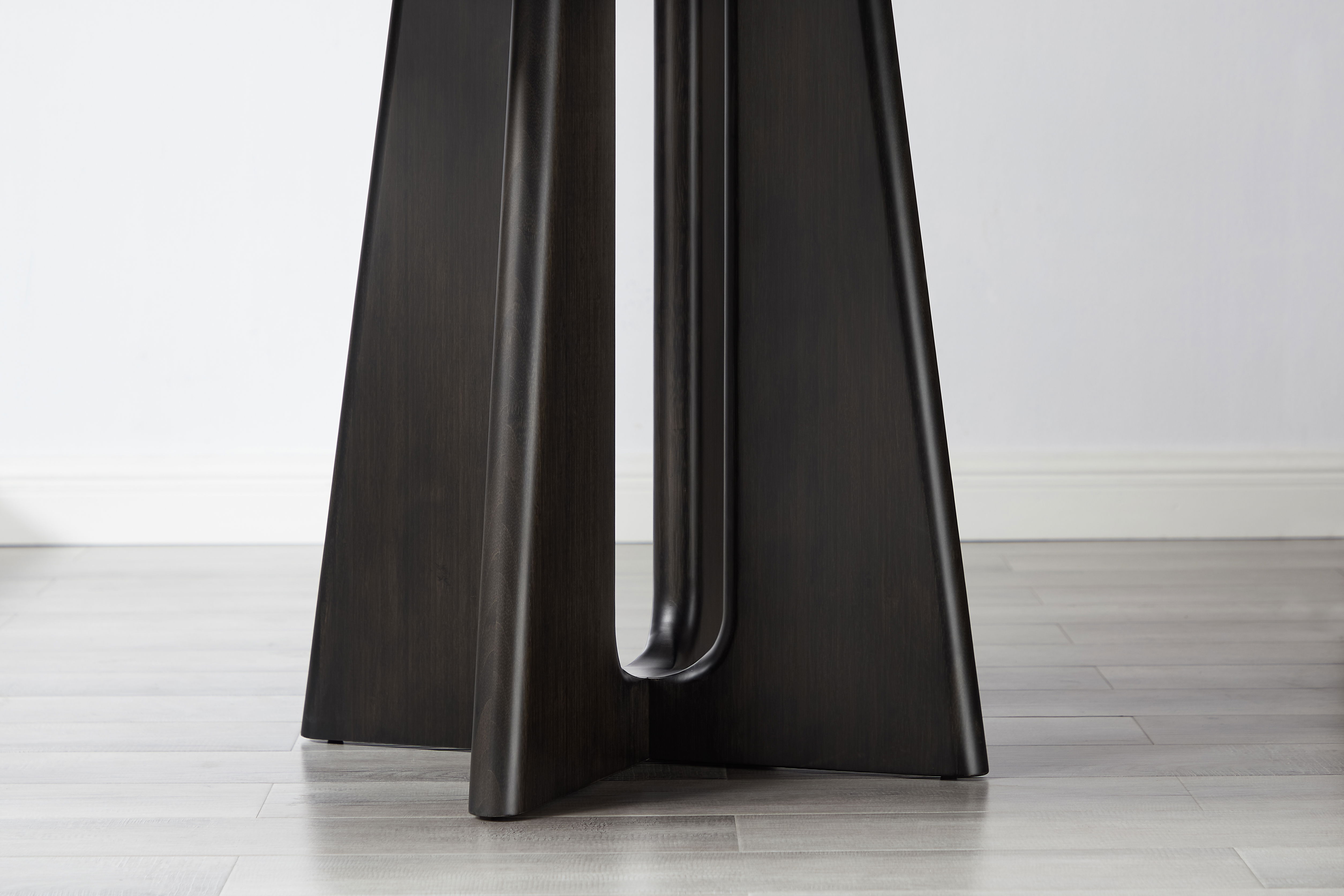 Luna 48â€ Round Table, Caviar, Dining Table by Greenington, 48" length x 48" width x 29.92" height View 13