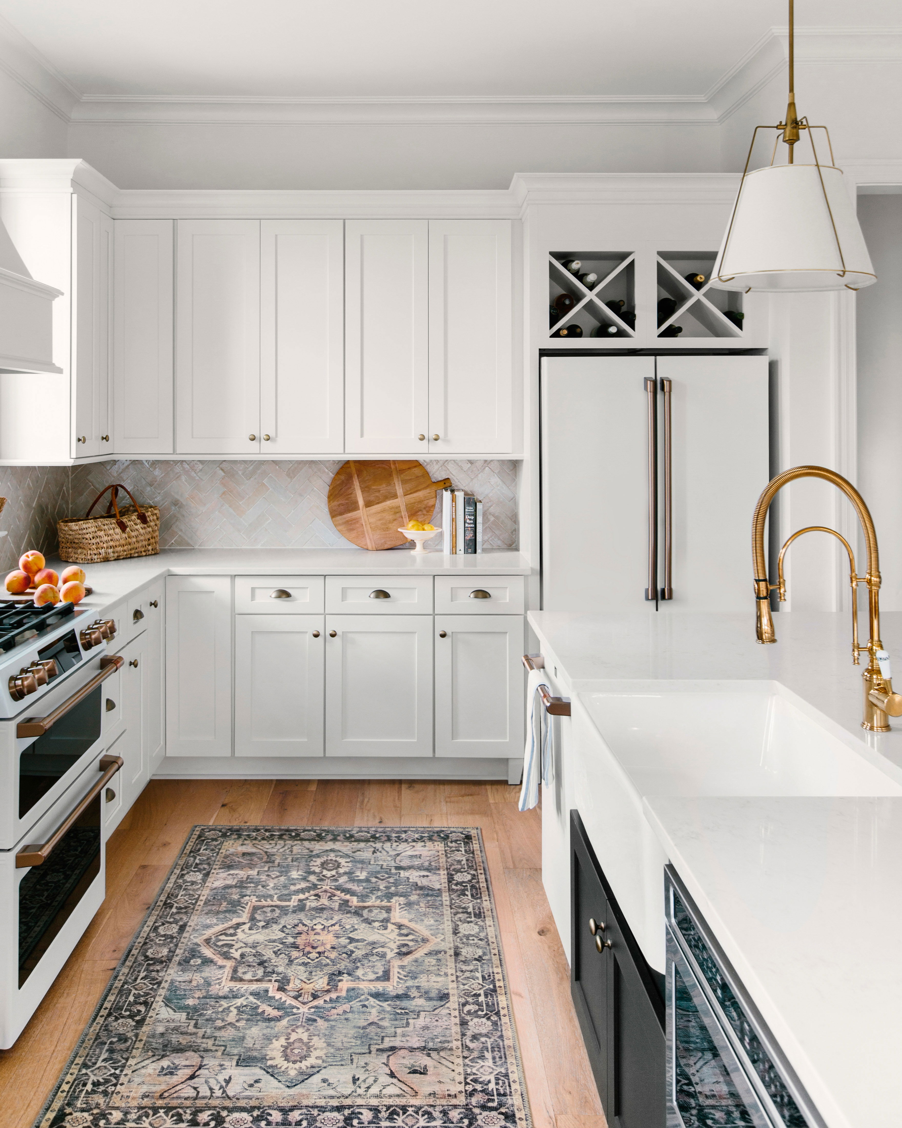 Loloi II Hathaway Rug, 1'6" length x 1'6" width View 3