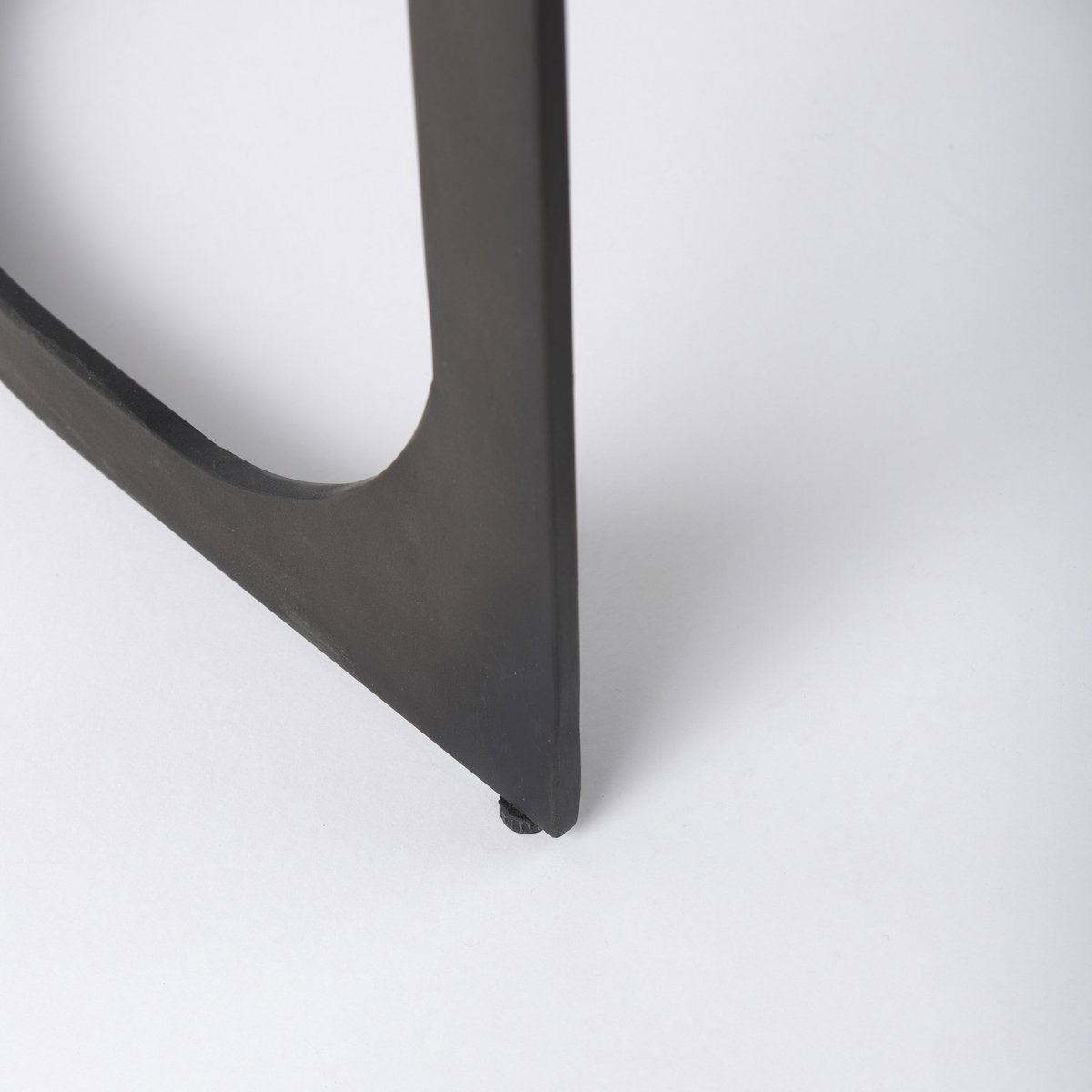 Tyson Backless 31in Seat Bar Stool | Black Leather with Black Metal, Counter & Bar Stool by Mercana, 17.25" length x 17.5" width x 31.25" height View 10