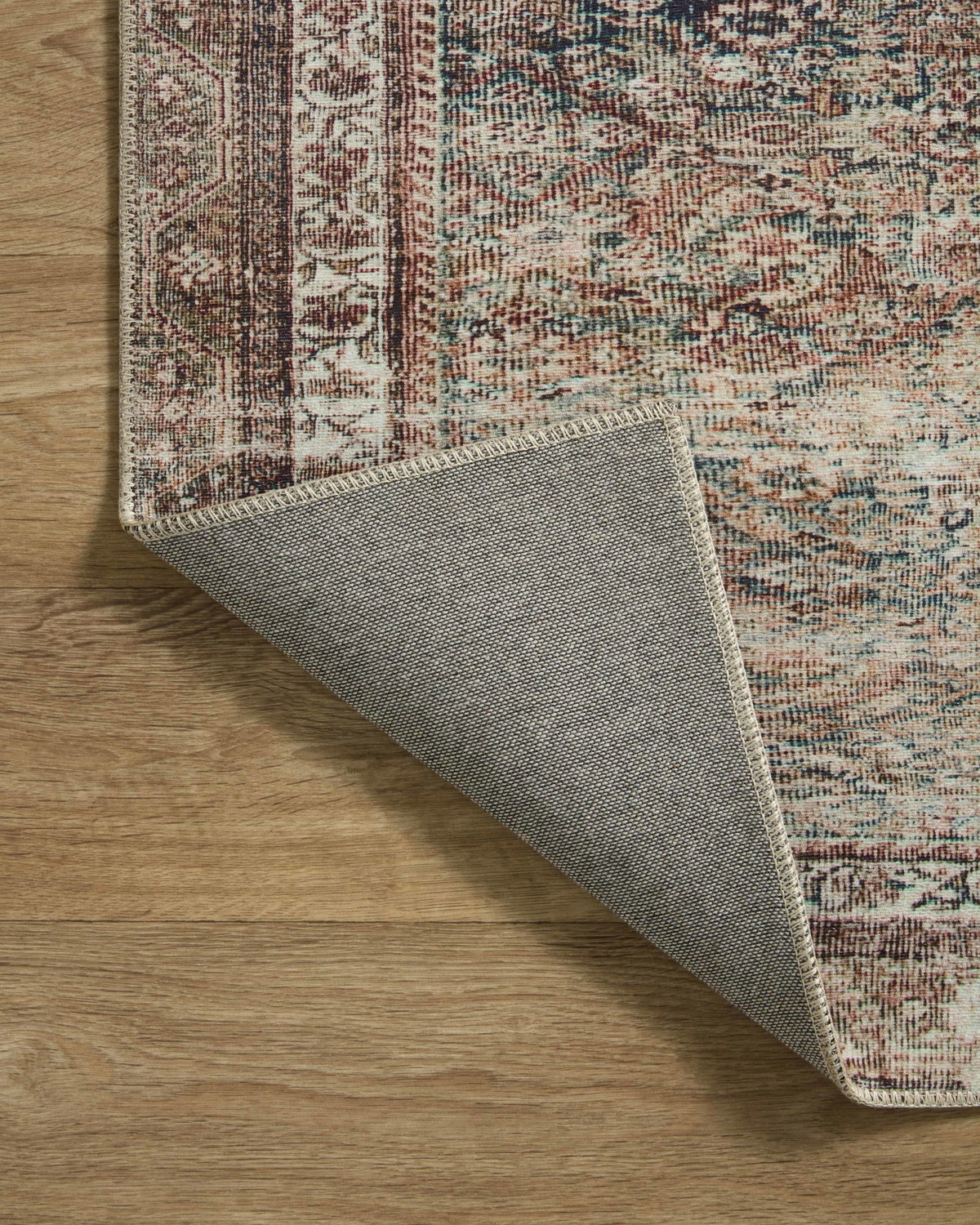 Chris Loves Julia x Loloi Jules Rug, 3'6" length x 5'6" width View 7
