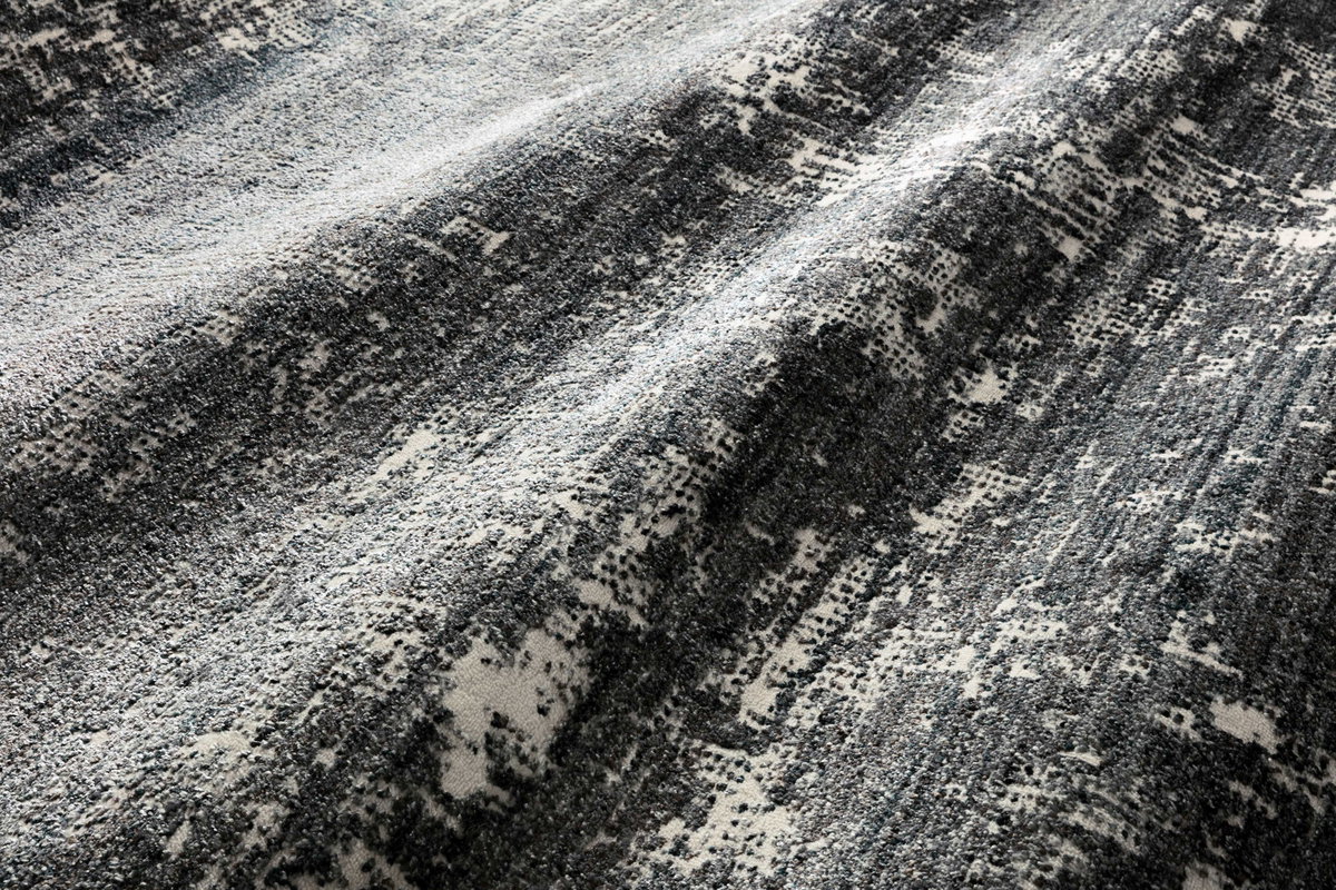 Loloi Augustus Rug, 2'7" length x 7'8" width View 2