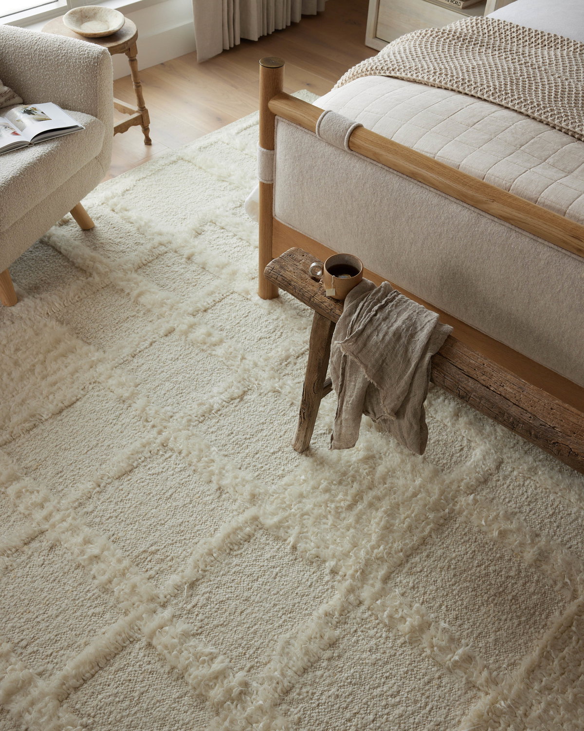 Loloi Cassian Rug, 5'6" length x 8'6" width View 3
