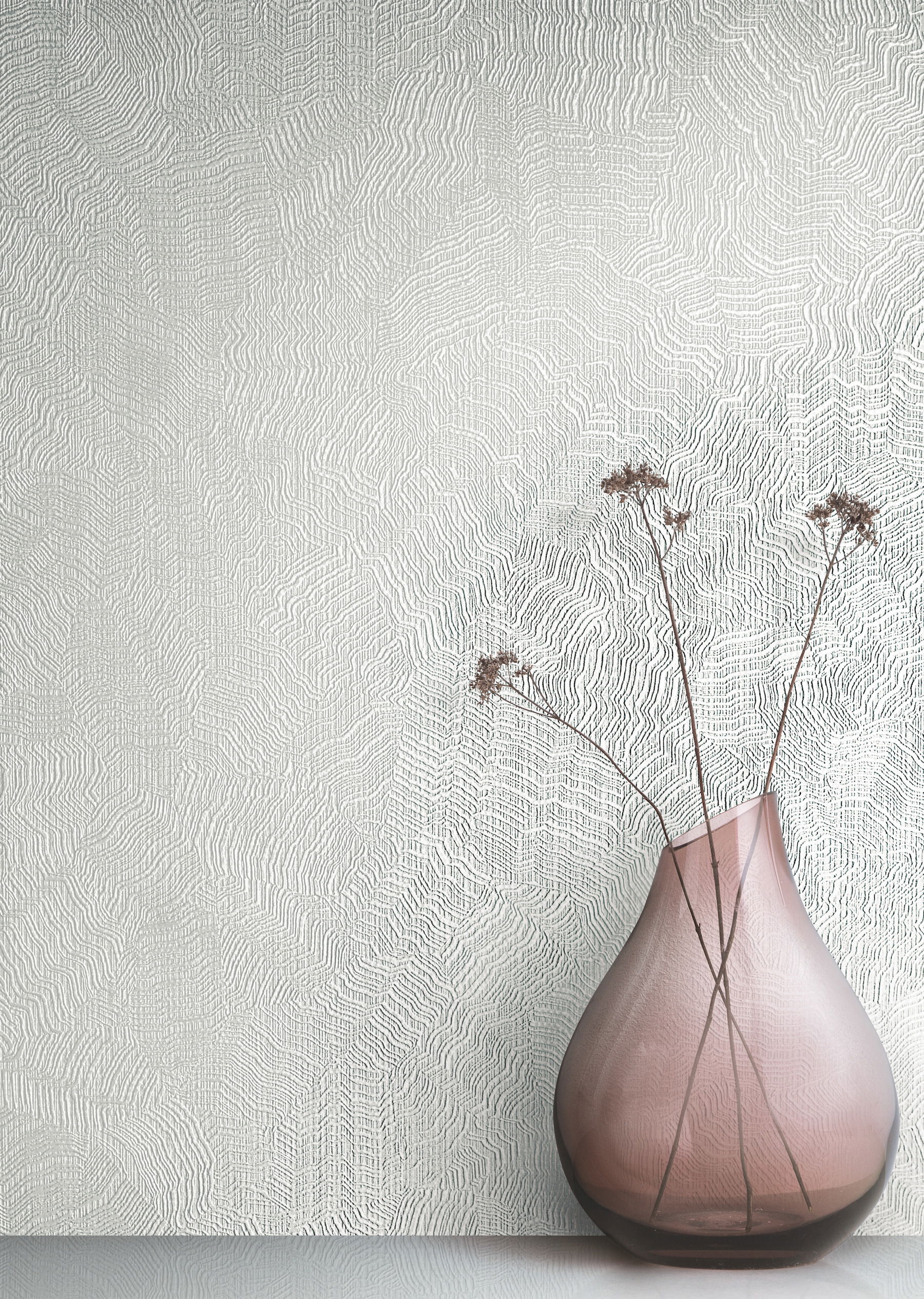 Aura White Wallpaper large image 