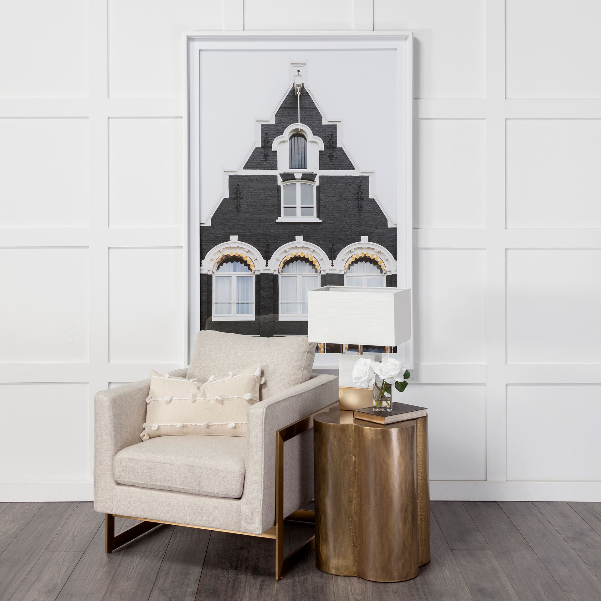 Quatrefoil 18L x 18W Gold Flower with Wooden Top Brass Cladding Accent Table large image 