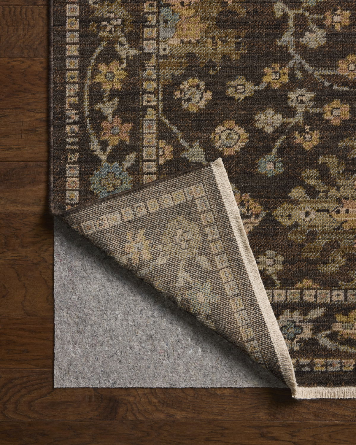 Loloi Reign Rug, 1'6" length x 1'6" width View 9