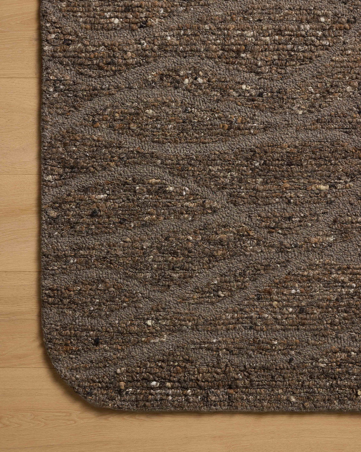 Loloi Otis Rug, 2'3" length x 3'9" width View 3