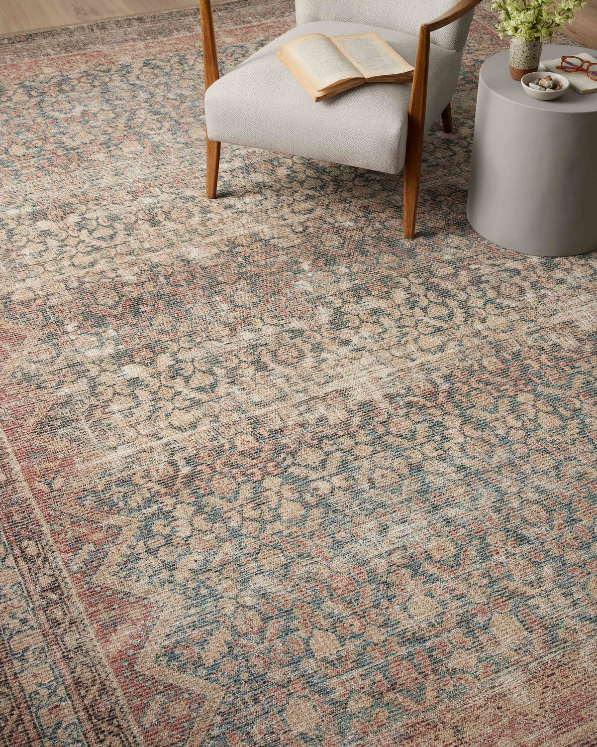 Angela Rose x Loloi Aubrey Rug, 7'6" length x 9'6" width View 4