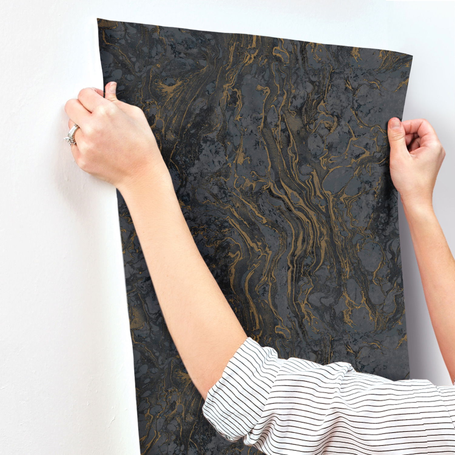 Polished Marble Black Wallpaper large image 