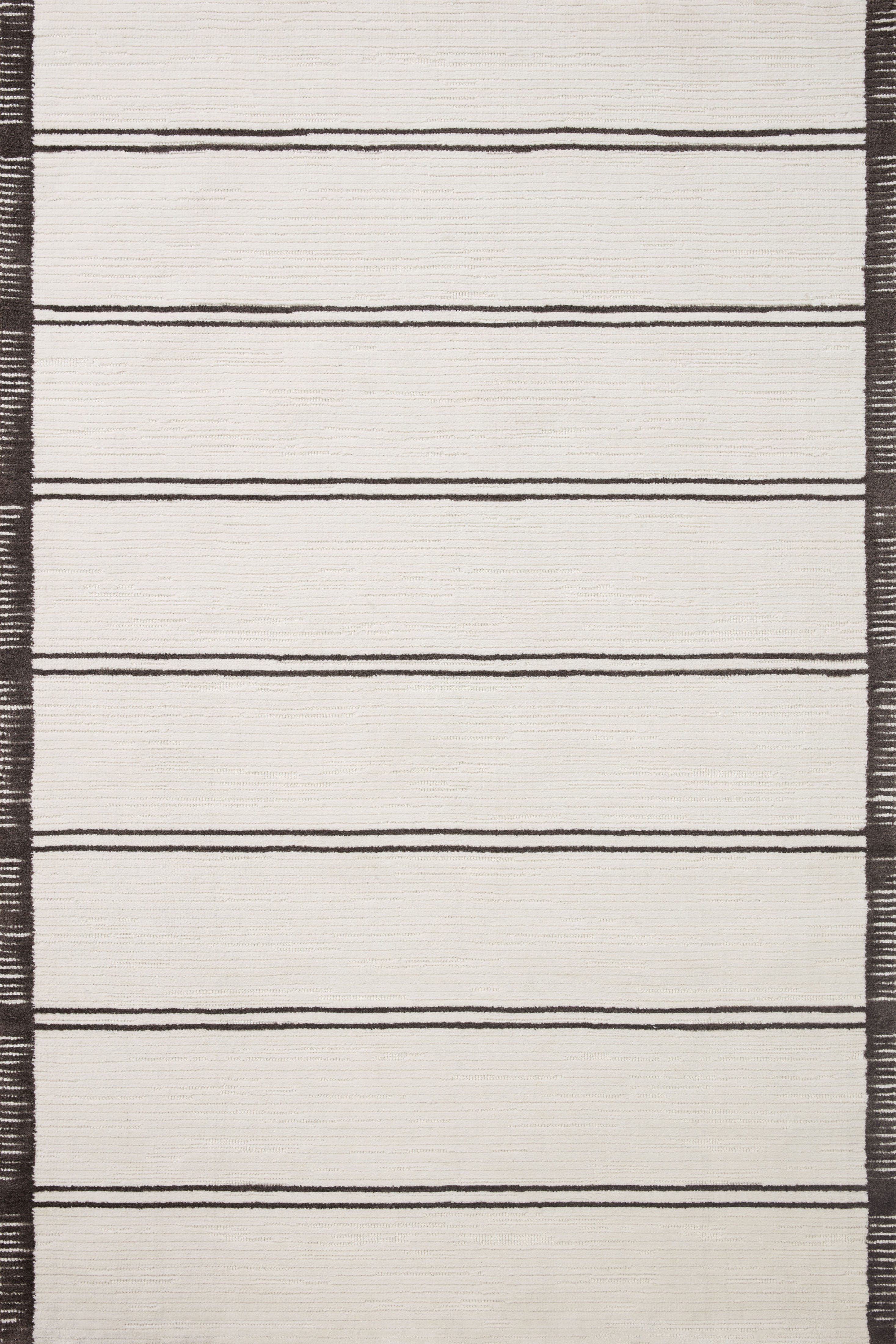Magnolia Home by Joanna Gaines x Loloi Logan Rug, 1'6" length x 1'6" width