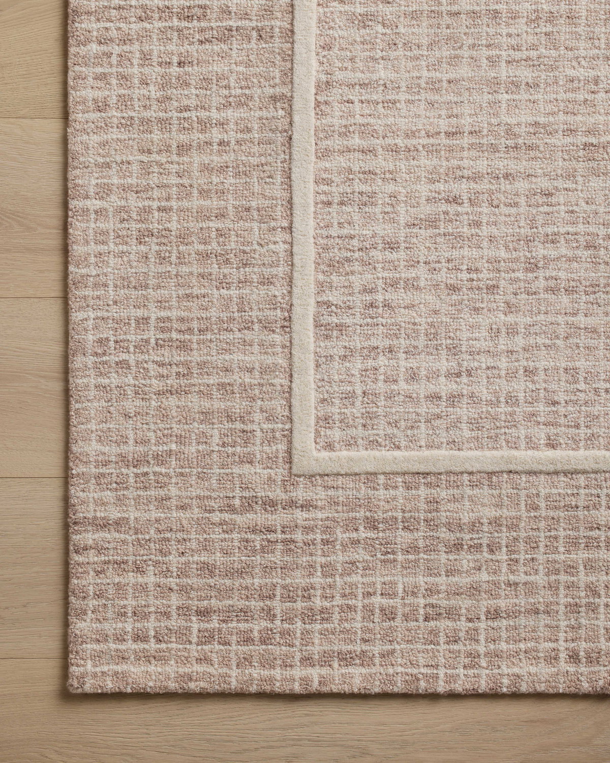 Chris Loves Julia x Loloi Briggs Rug, 1'6" length x 1'6" width View 5