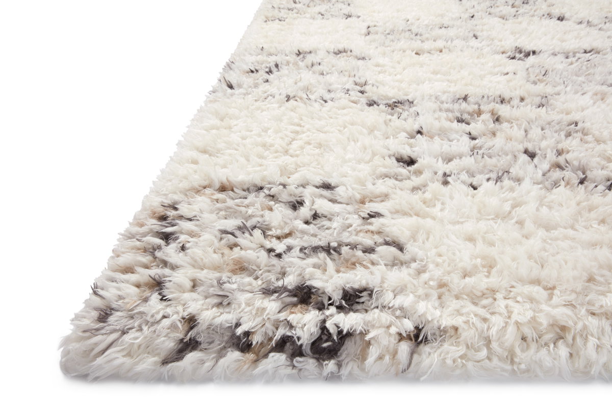 Angela Rose x Loloi Amira Rug, 5'3" length x 7'6" width View 3