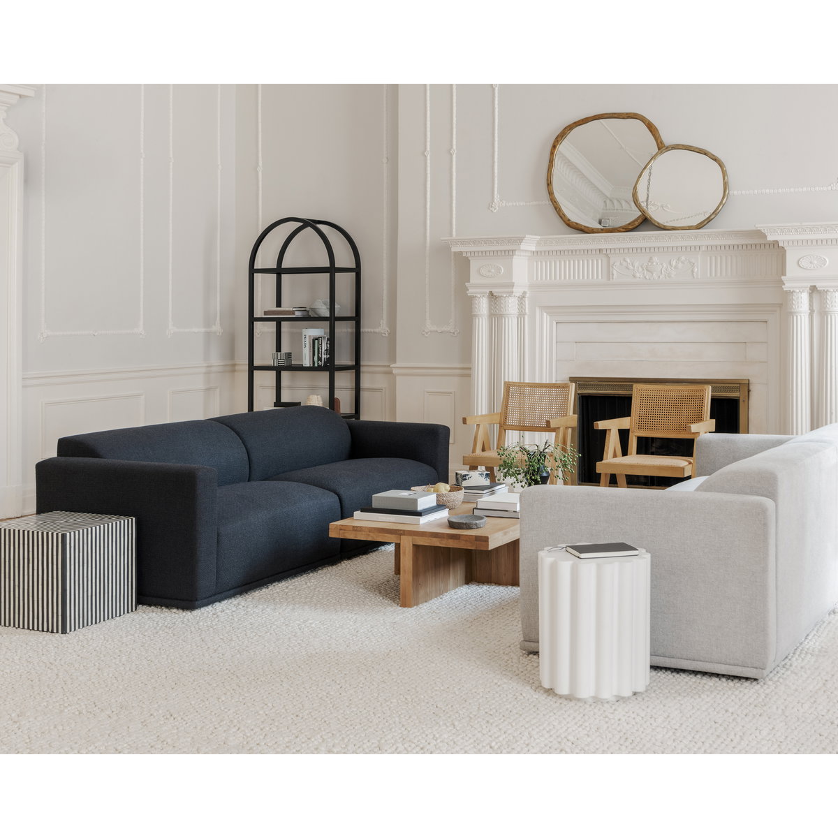 Terning Side Table Black And White, Side & End Table by Moe's Home, 18" width x 16" height x 18" depth View 6
