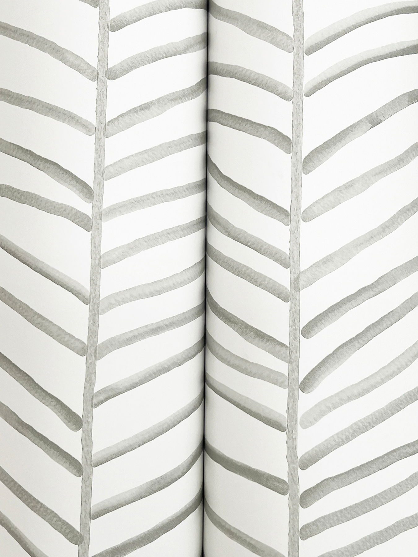 Cascade Palm Chevron Fog Wallpaper large image 