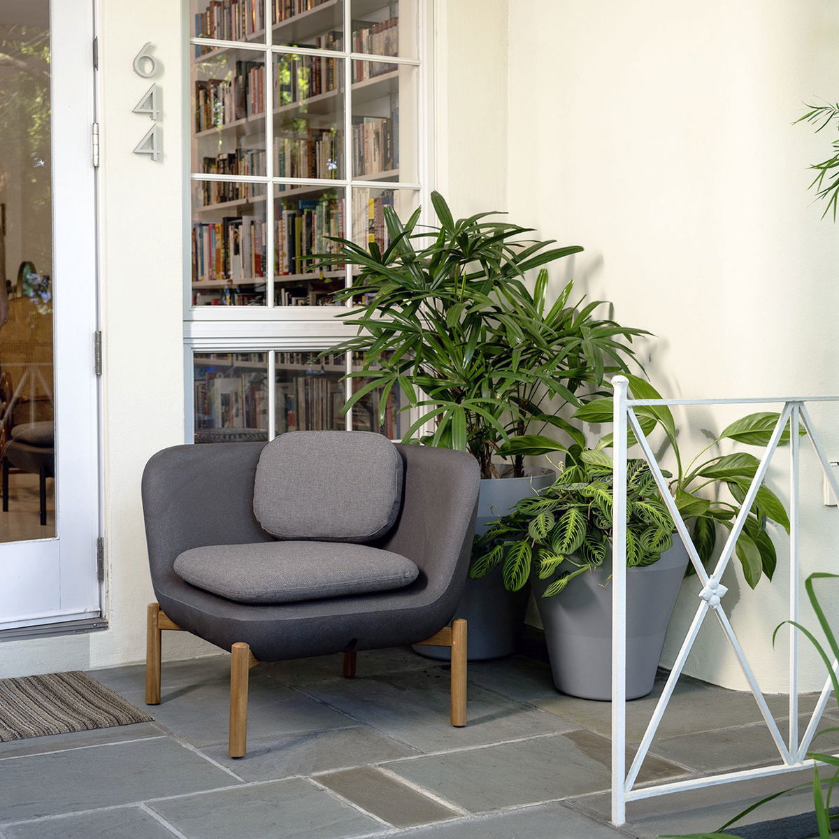 Inou Elements Corner Unit Add-on, Outdoor Furniture by Crescent Garden, 2'3.8" width x 2'2.4" height x 2'3.8" depth View 4