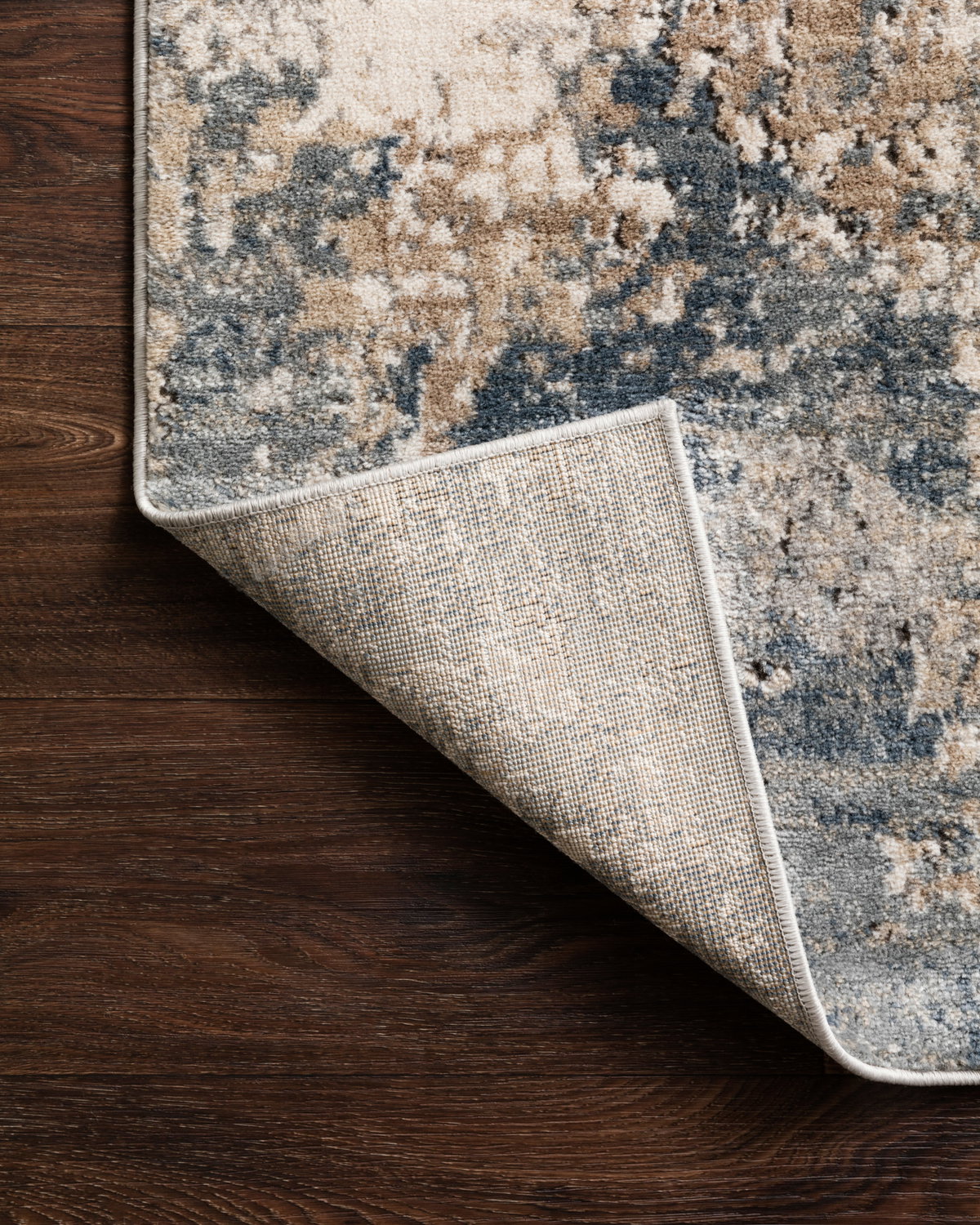 Loloi Teagan Rug, 2'8" length x 4' width View 9