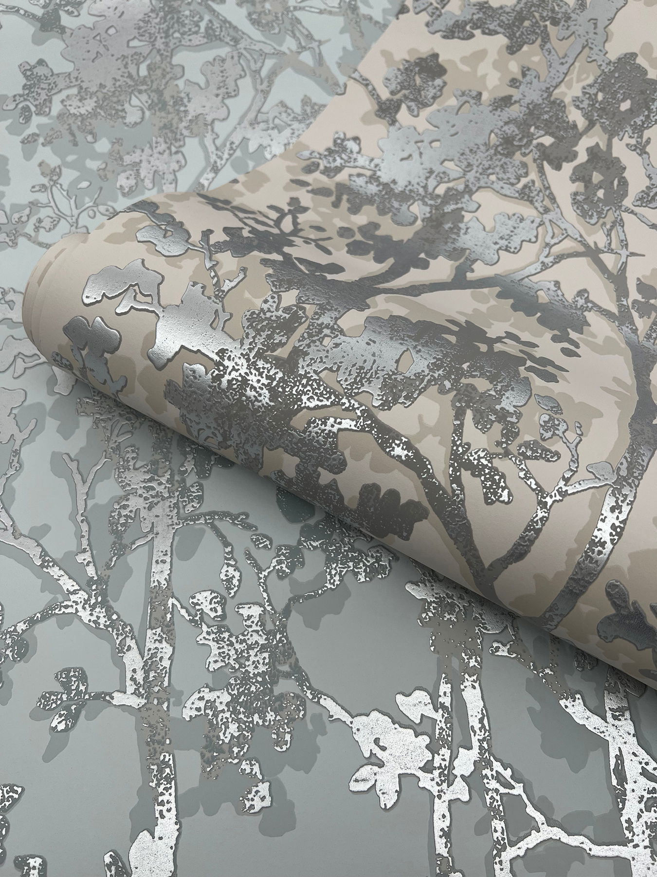Shimmering Foliage Spa & Silver Wallpaper large image 