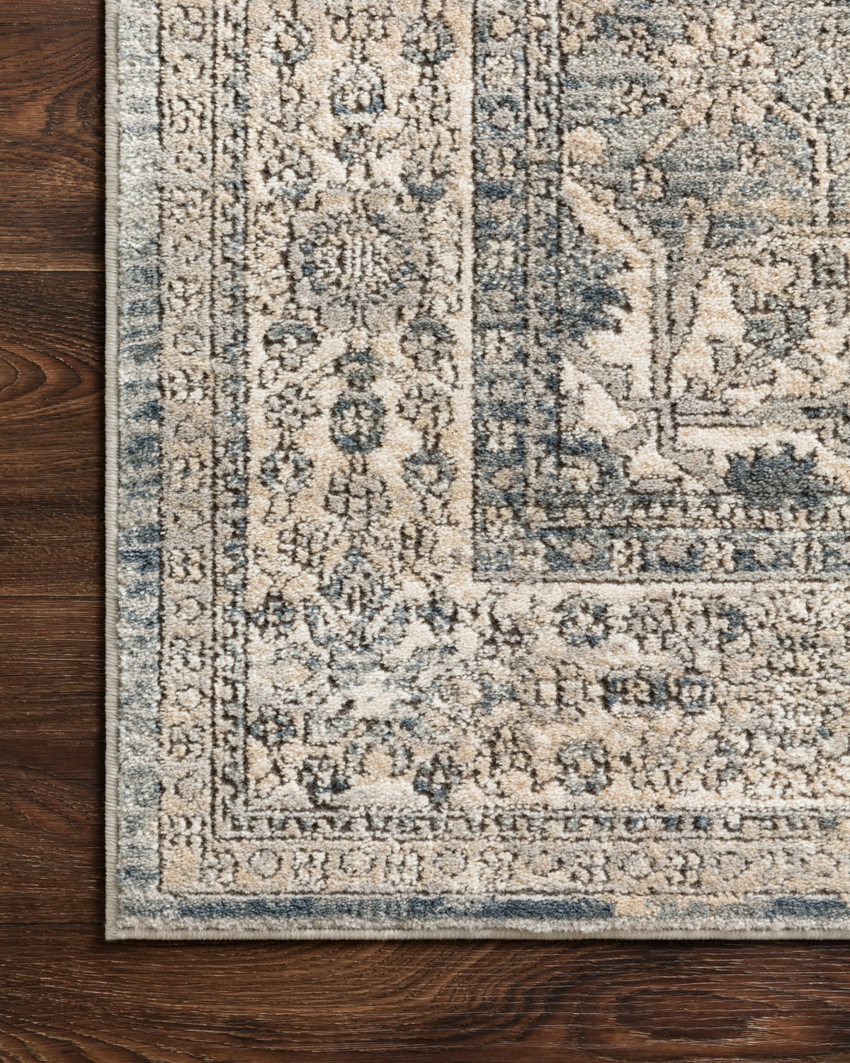 Loloi Teagan Rug, 2'8" length x 4' width View 7