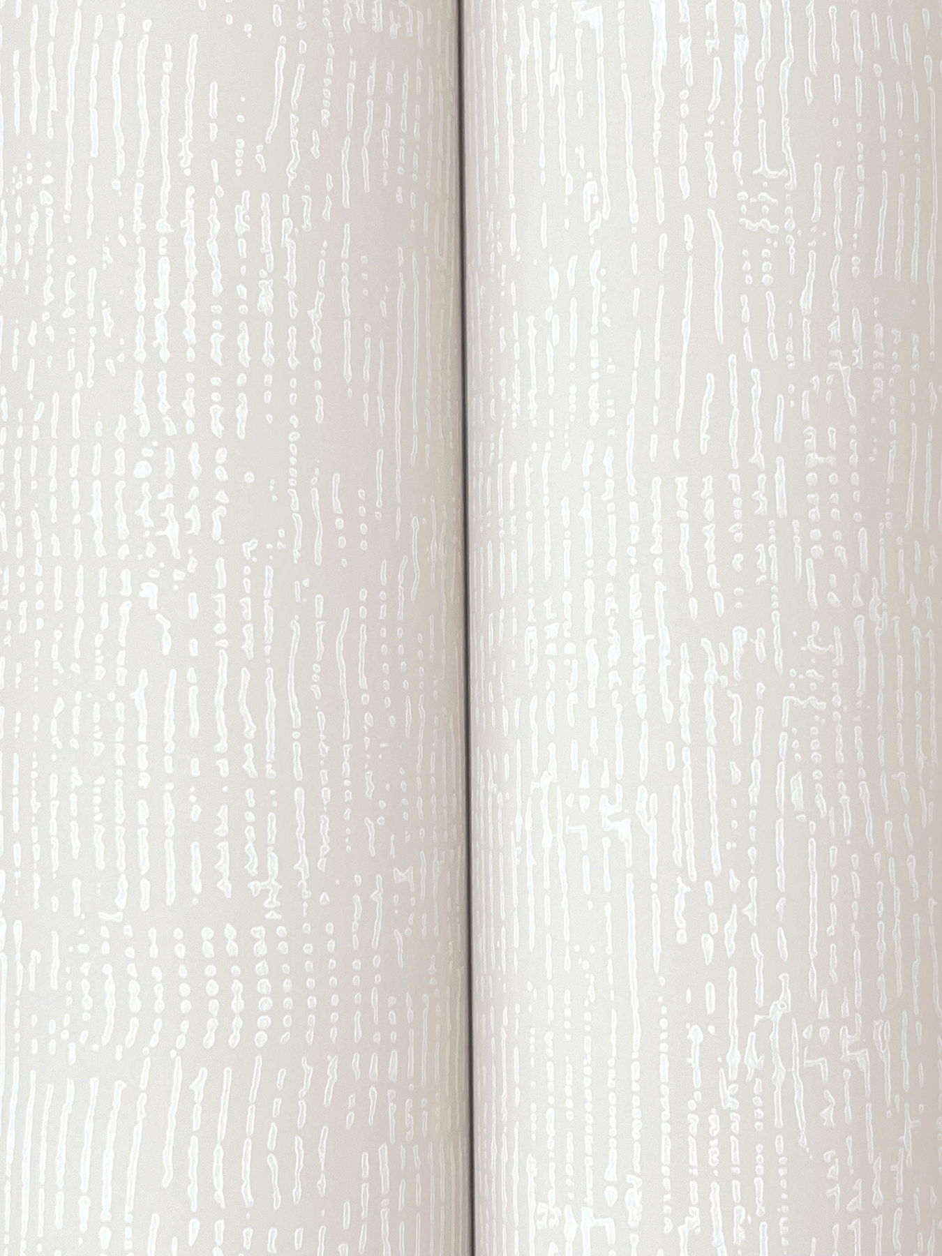 Trabadillo Plaster Fog Wallpaper large image 
