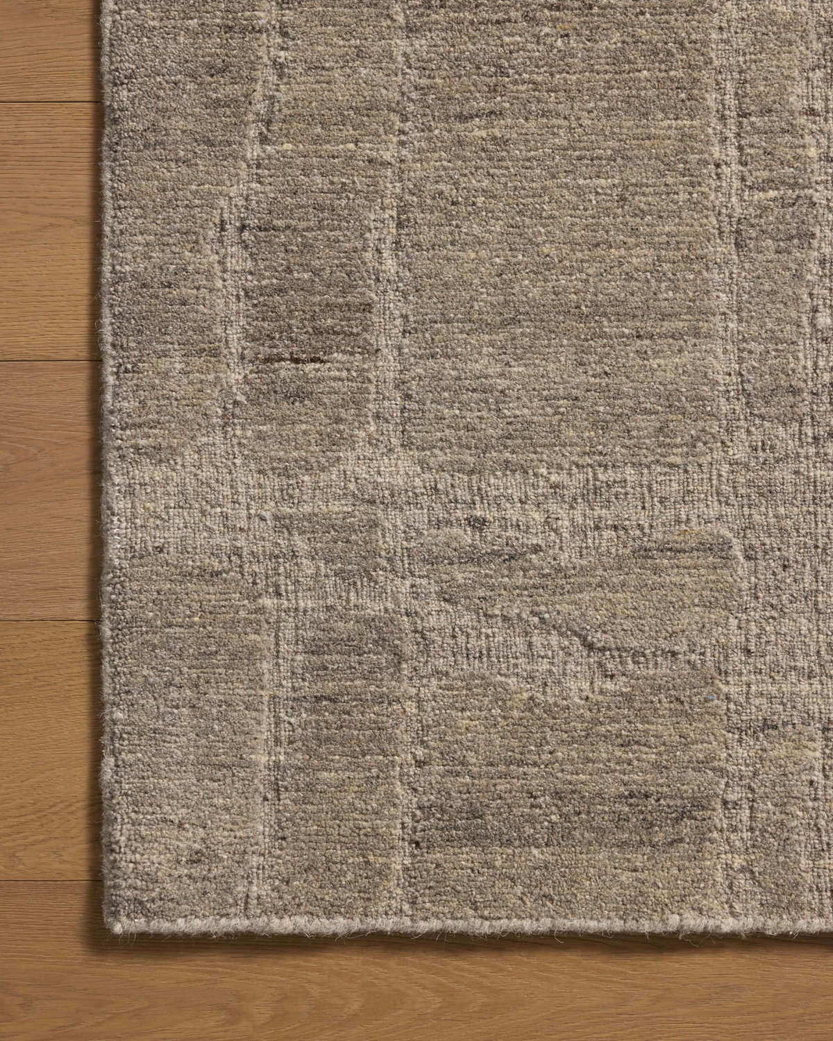 Loloi Hartley Rug, 5' length x 7'6" width View 3