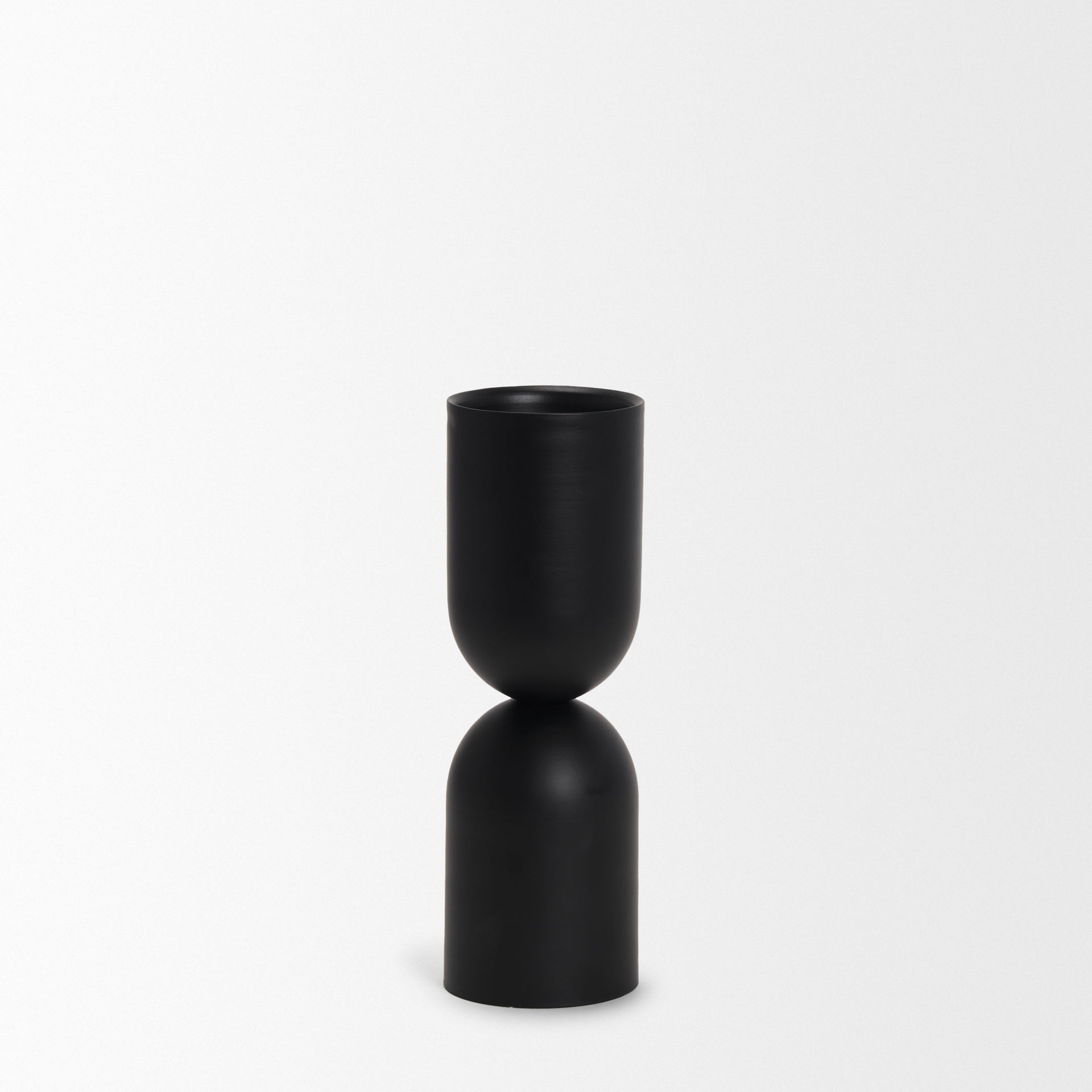 Qamra Medium Black Metal Pillar Candle Holder large image 
