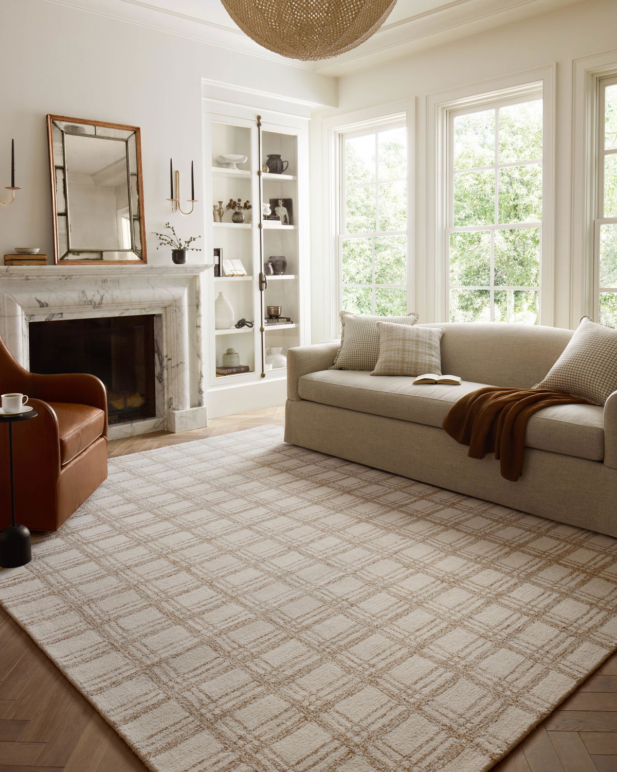 Chris Loves Julia x Loloi Polly Rug, 2'6" length x 7'6" width View 4