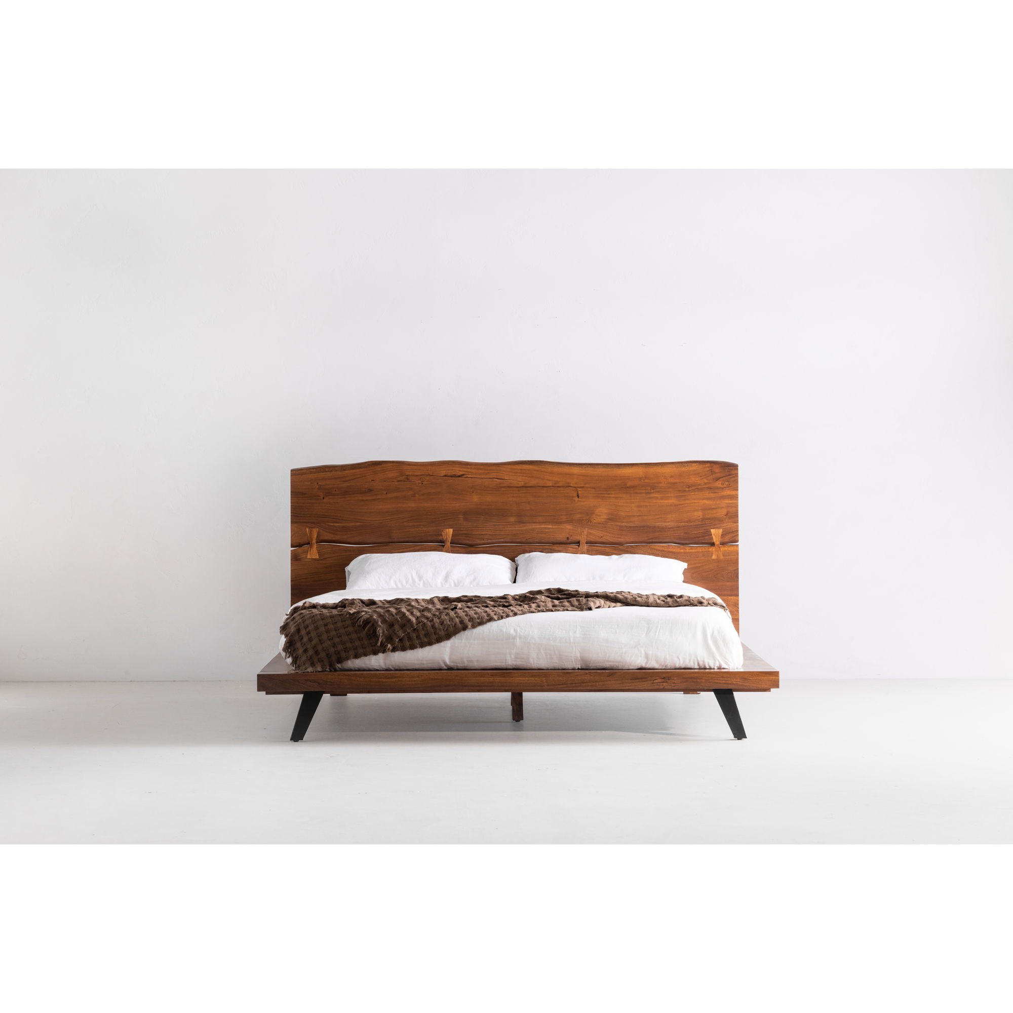Madagascar Platform Bed Queen Brown large image 