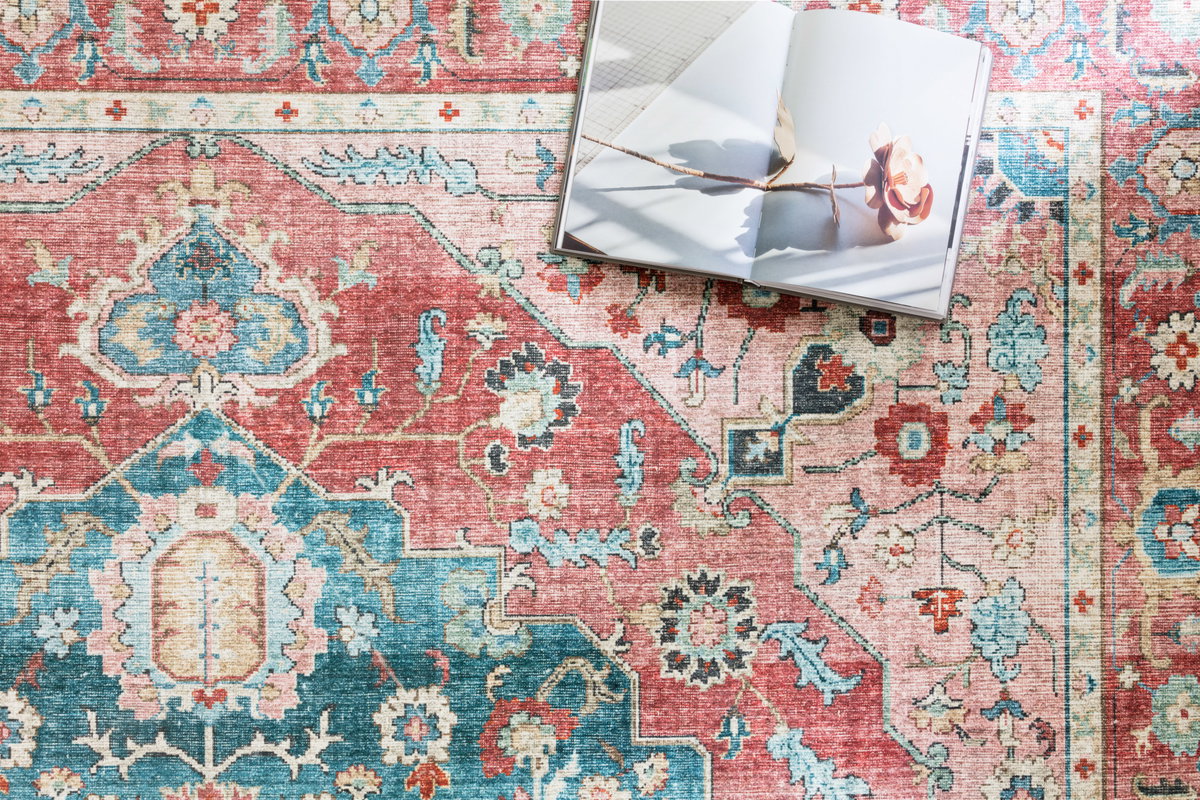 Loloi Skye Rug, 5' length x 7'6" width View 3