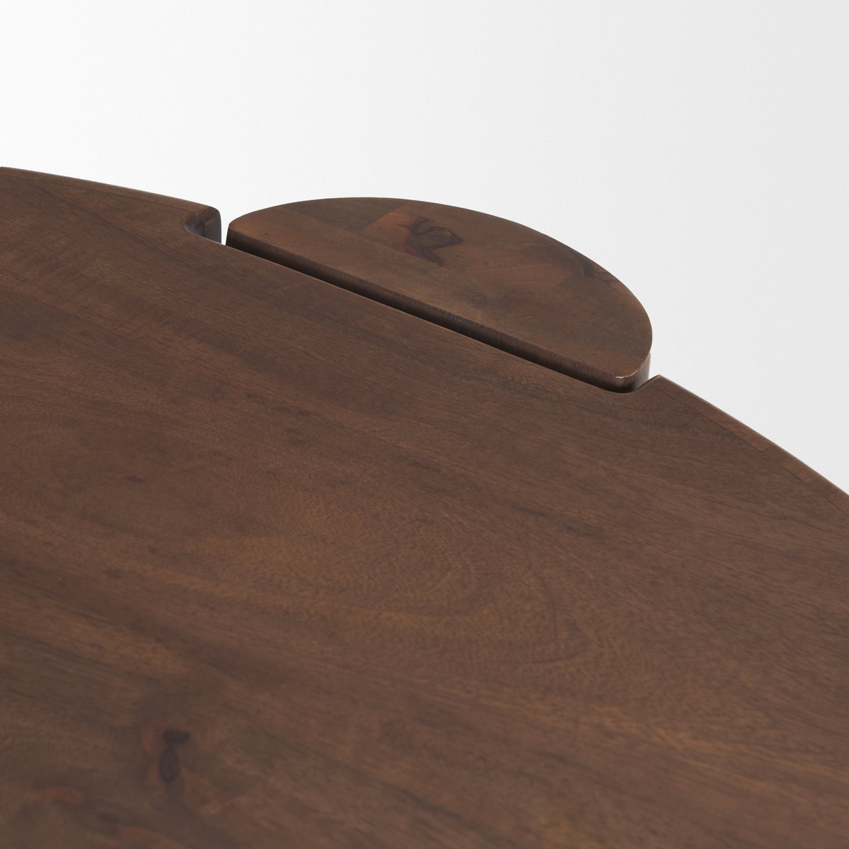 Tammar Round Wood with Tapered Legs Coffee Table, by Mercana, 39.5" length x 39.5" width x 15" height View 7