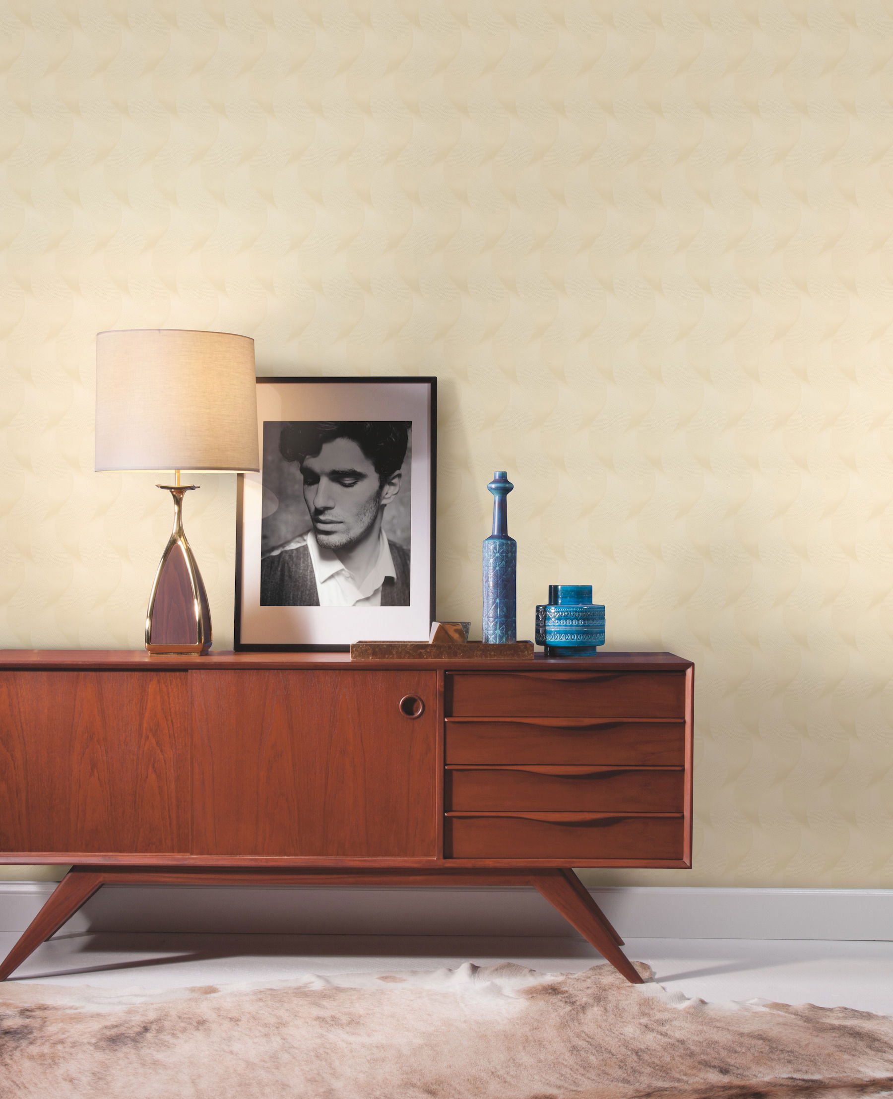 Genie Cream & Beige Wallpaper, by York Wall, 34'6" length x 2'3.56" width x 0.02" depth View 3