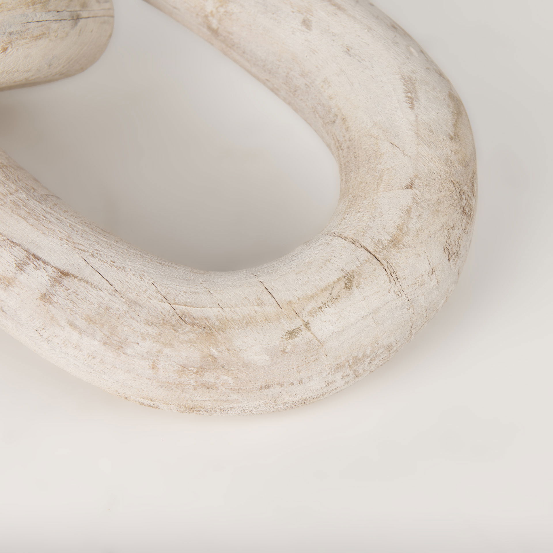 Tayla Large Blonde Wood Chain Link, Decorative Object by Mercana, 9.5" length x 2" width x 21" height View 9