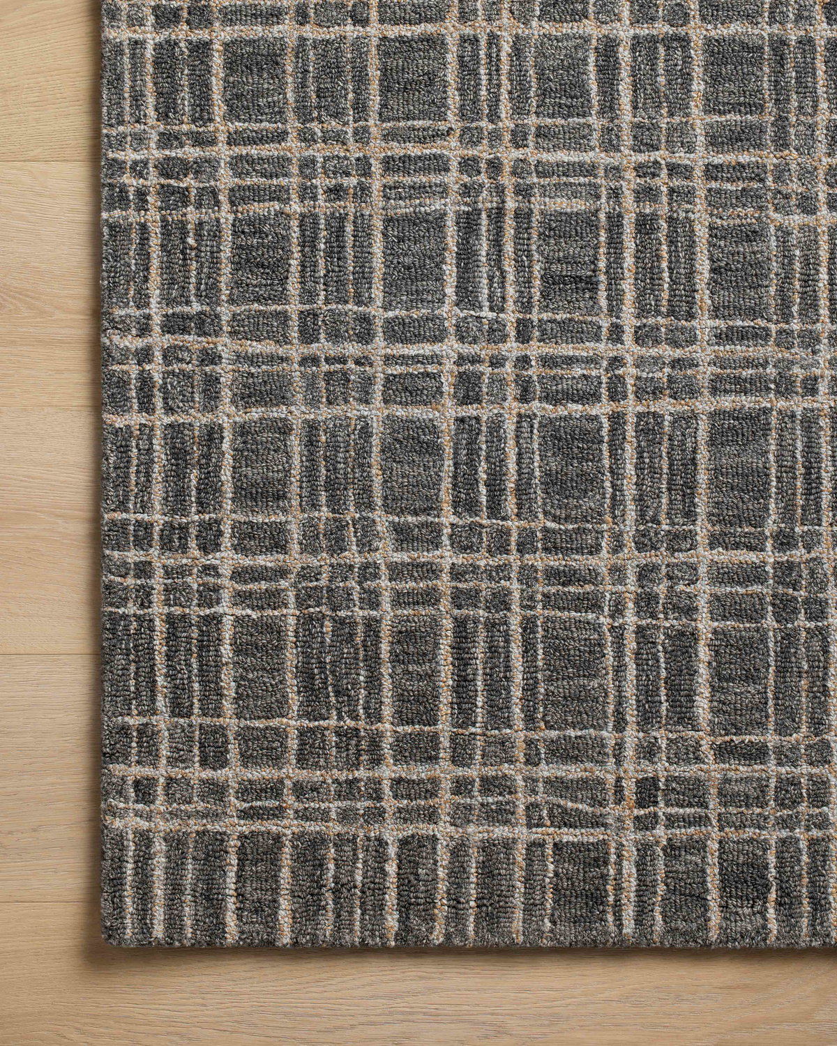 Chris Loves Julia x Loloi Polly Rug, 7'9" length x 9'9" width View 5