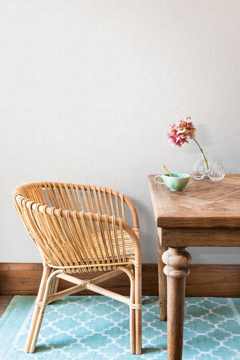 Threaded Silk White Wallpaper