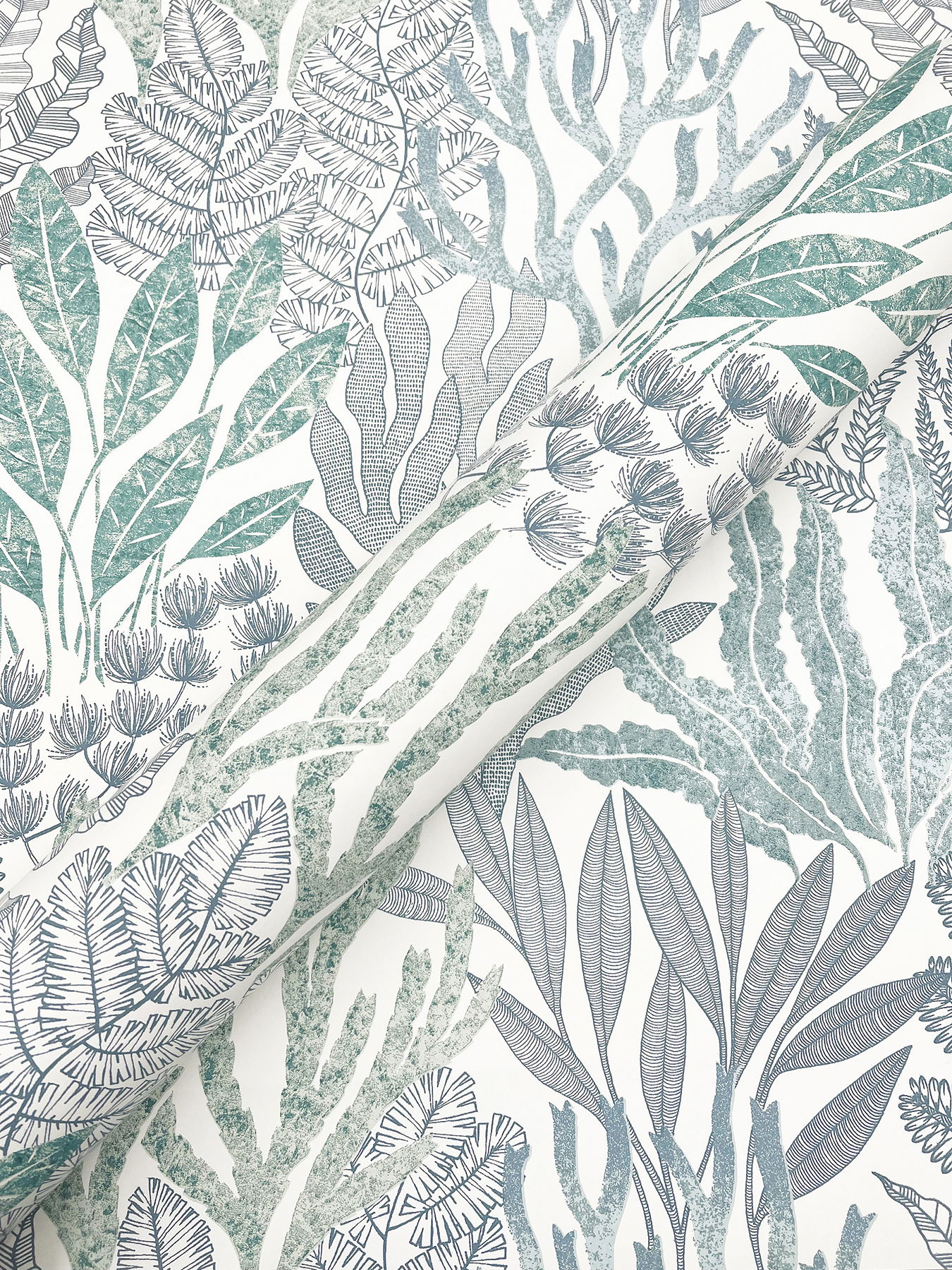 Coral Leaves Blue & Aqua Wallpaper large image 