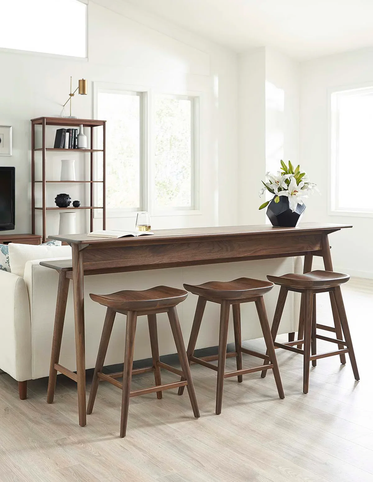 Walnut Grove Counter Stool, Counter & Bar Stool by Stickley, 18" width x 25" height x 15.5" depth View 4