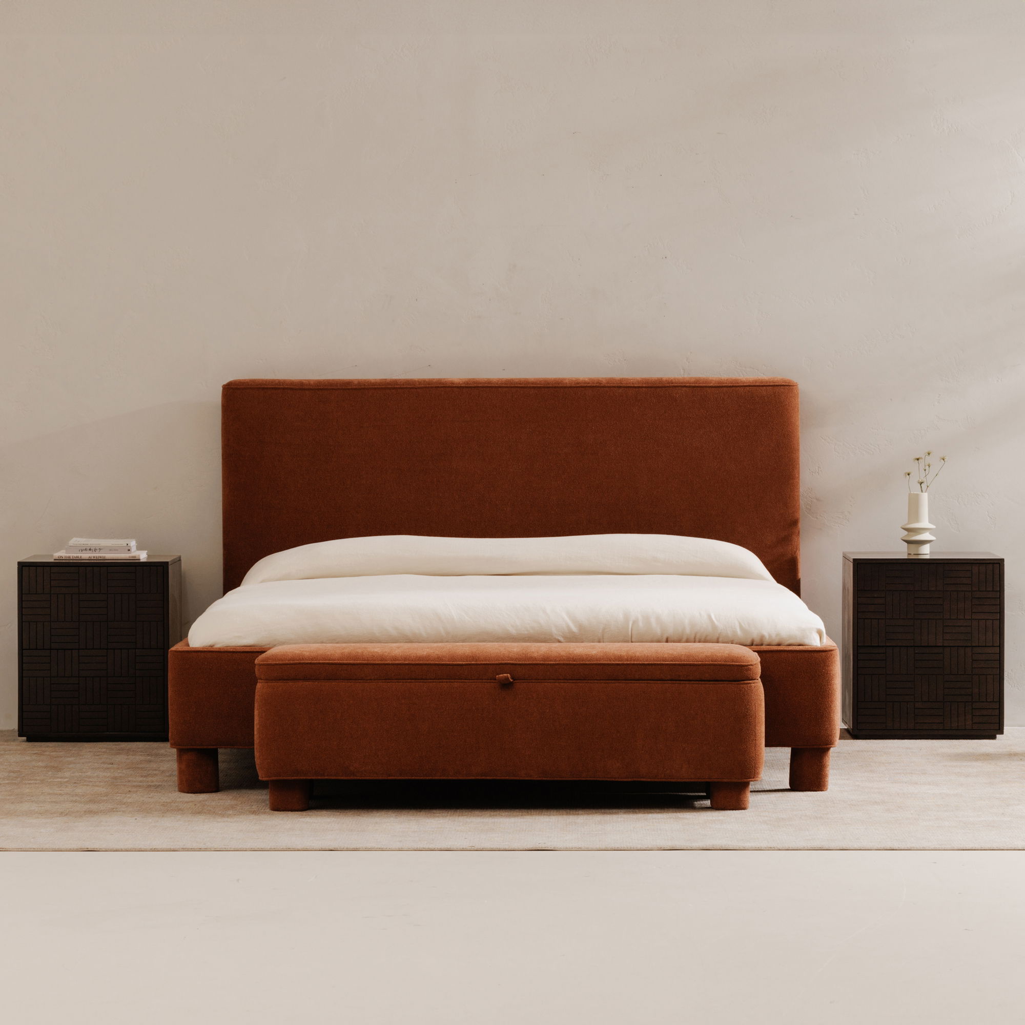 Ichigo Storage Bench Deep Orange, Benche by Moe's Home, 59" width x 18" height x 20" depth View 11