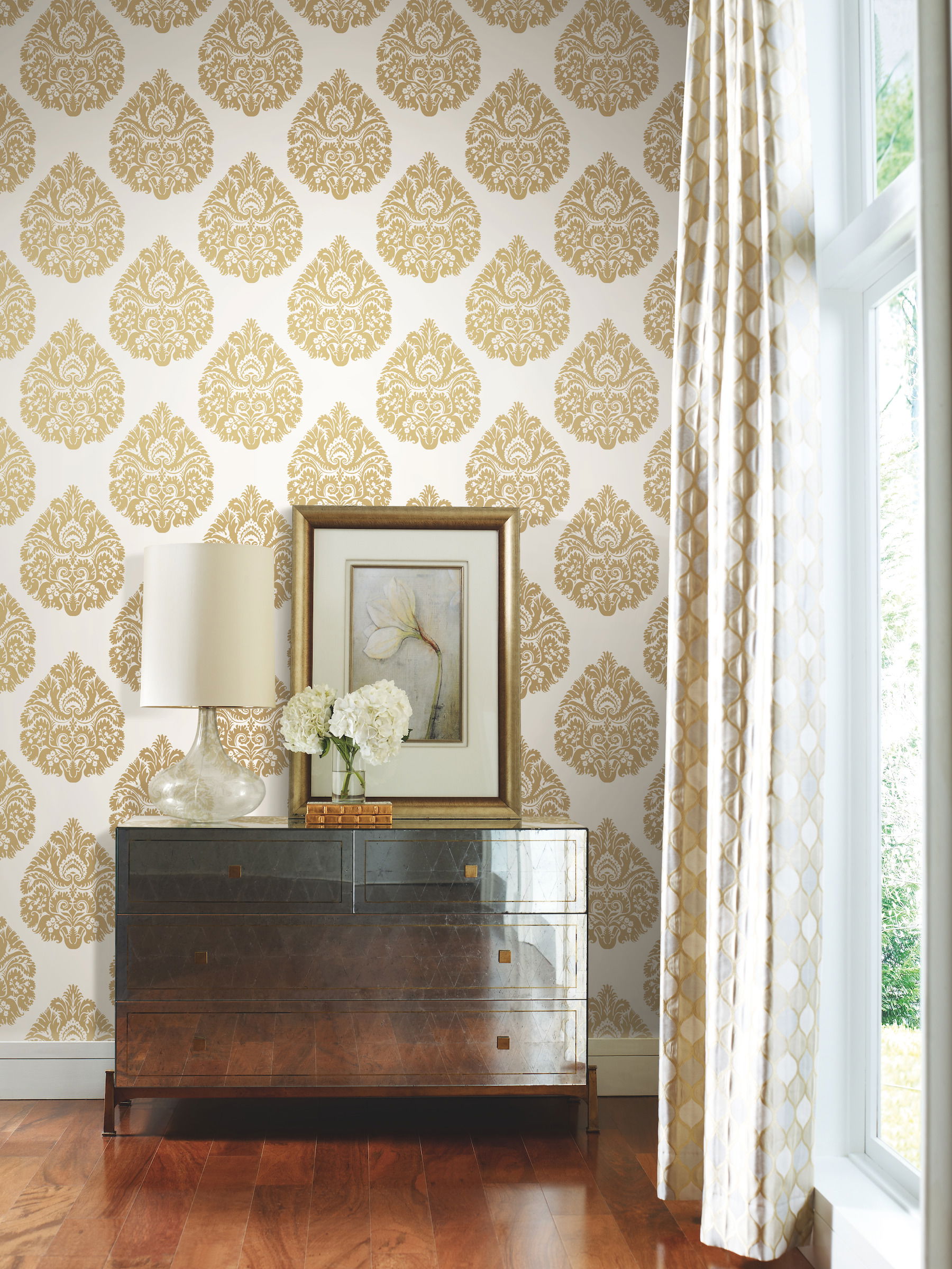 Teardrop Damask Gold Wallpaper large image 