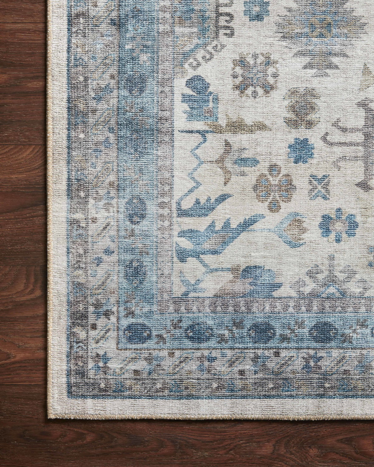 Loloi Heidi Rug, 1'6" length x 1'6" width View 8