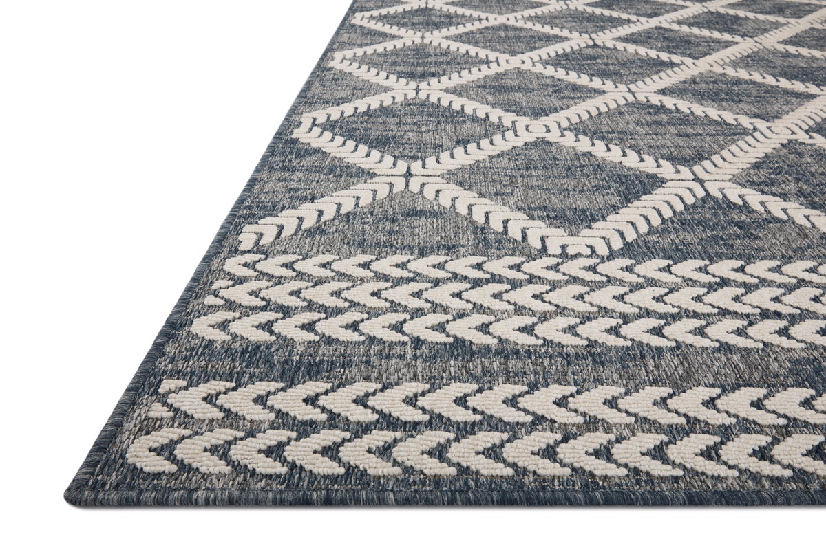 Loloi Rainier Rug, 1'6" length x 1'6" width View 3
