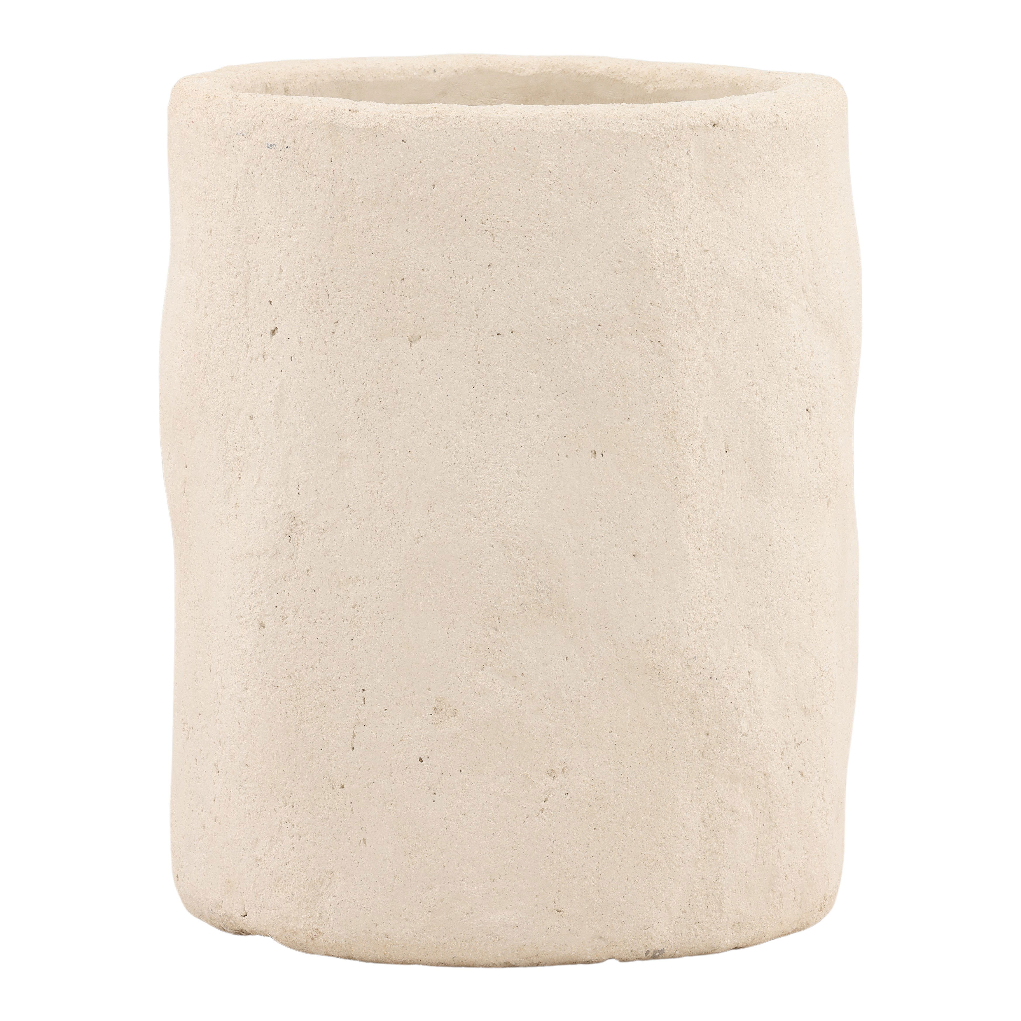 Sillas Planter, by Dovetail, 20.15" width x 24.5" height x 20.27" depth View 1