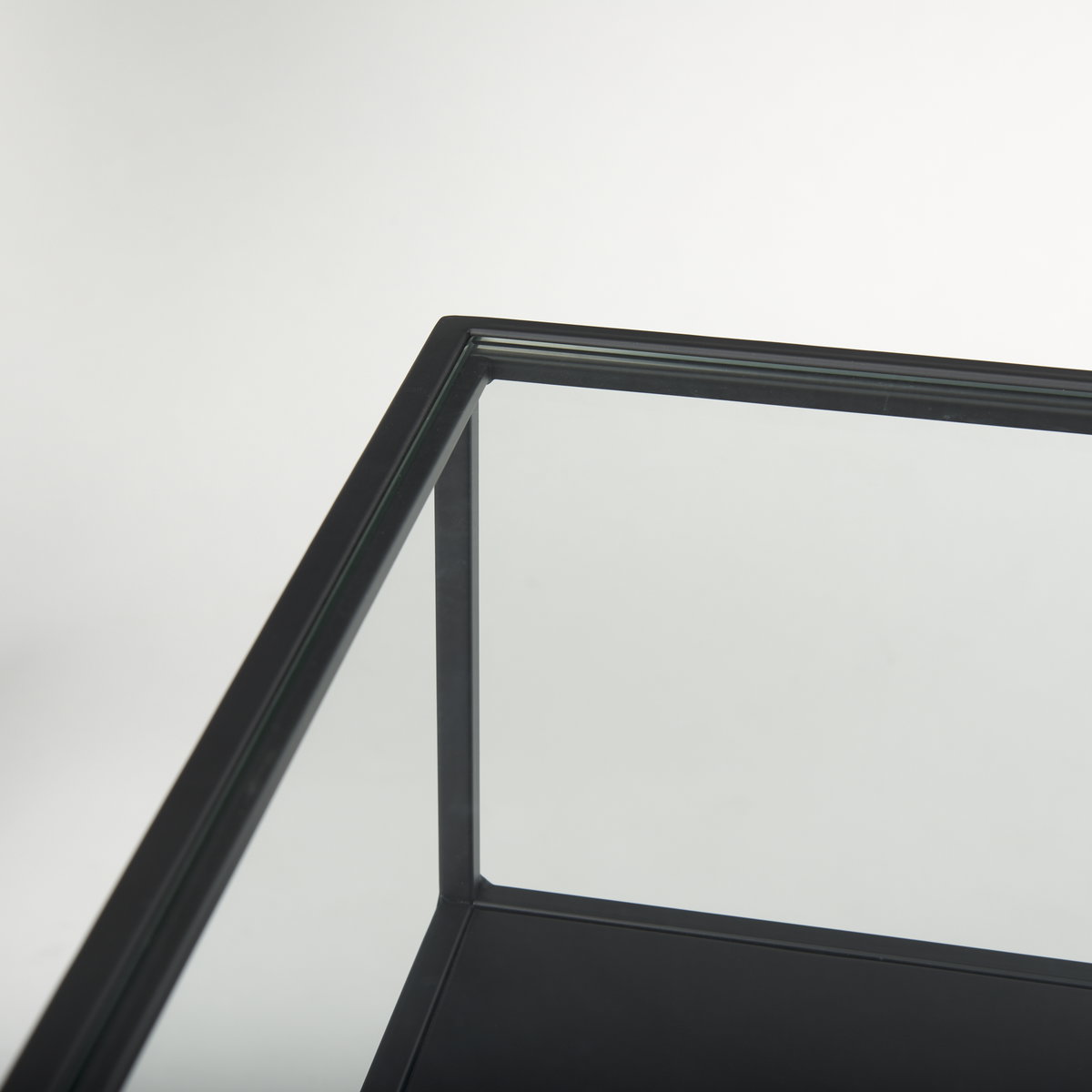 Samson  Side Table Matte Black Metal and Glass, Side & End Table by Mercana, 15.75" length x 15.75" width x 21.26" height View 10