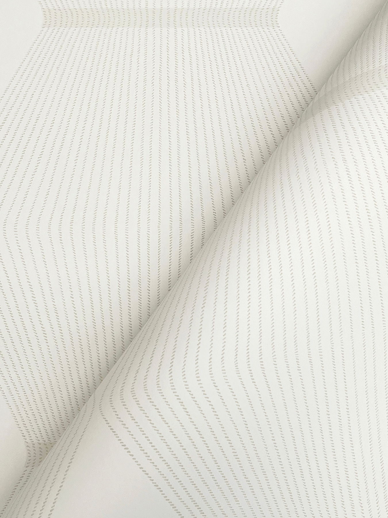Diamond Legacy White Wallpaper large image 