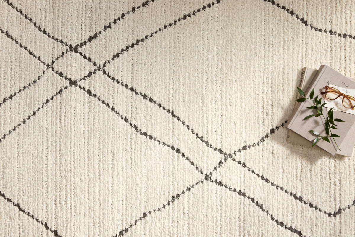 Loloi II Fabian Rug, 7'10" length x 10' width View 3