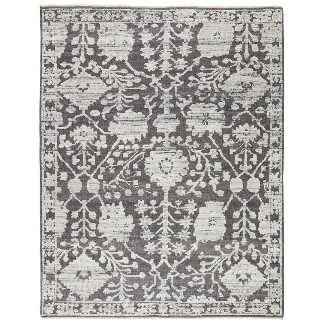 Floral Hand-Knotted Wool Gray Area Rug large image 