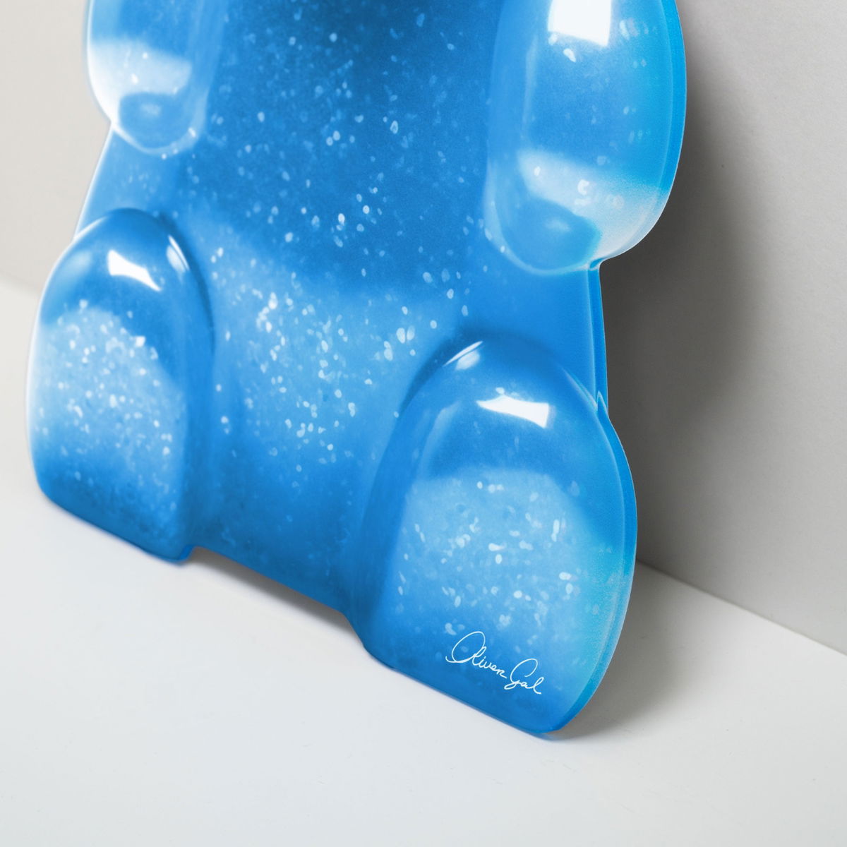 Gummy Bear Sky Blue (No Embellishment), Art by Oliver Gal,  15x10 View 5